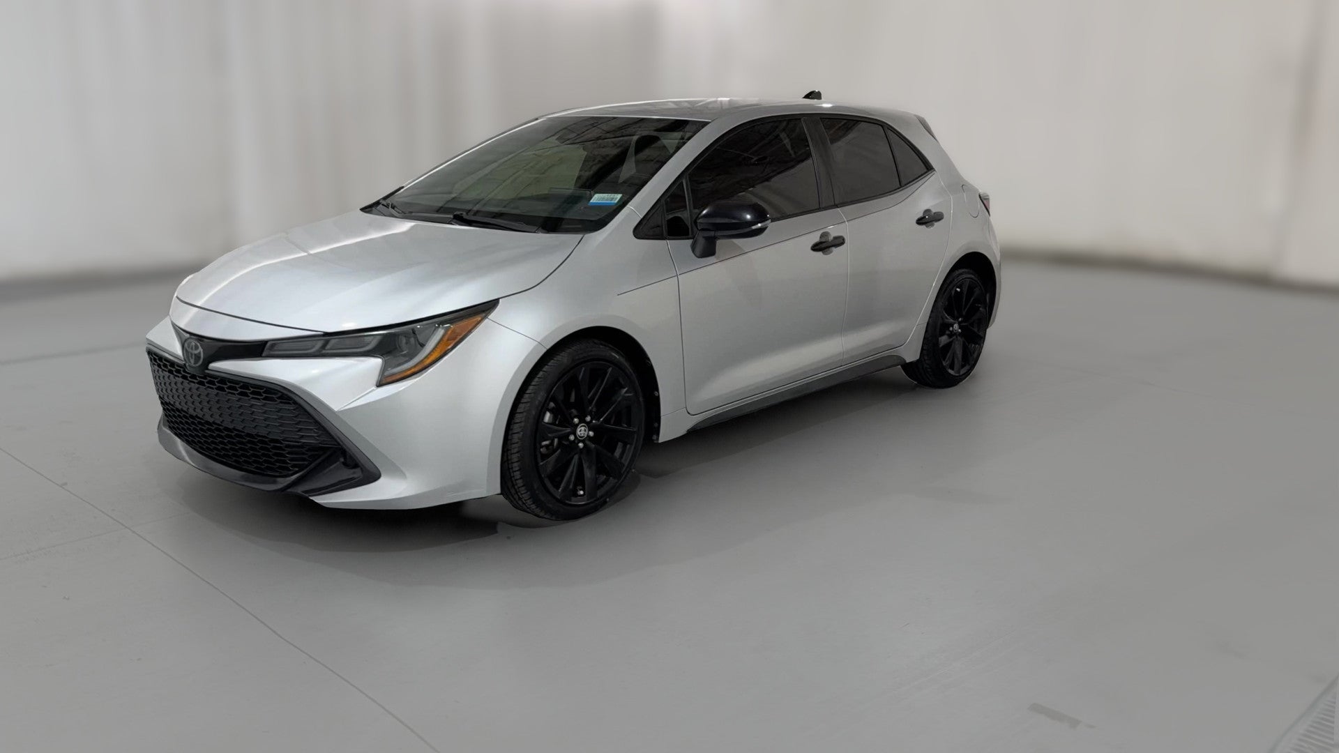 2021 Toyota Corolla Hatchback vehicle photo