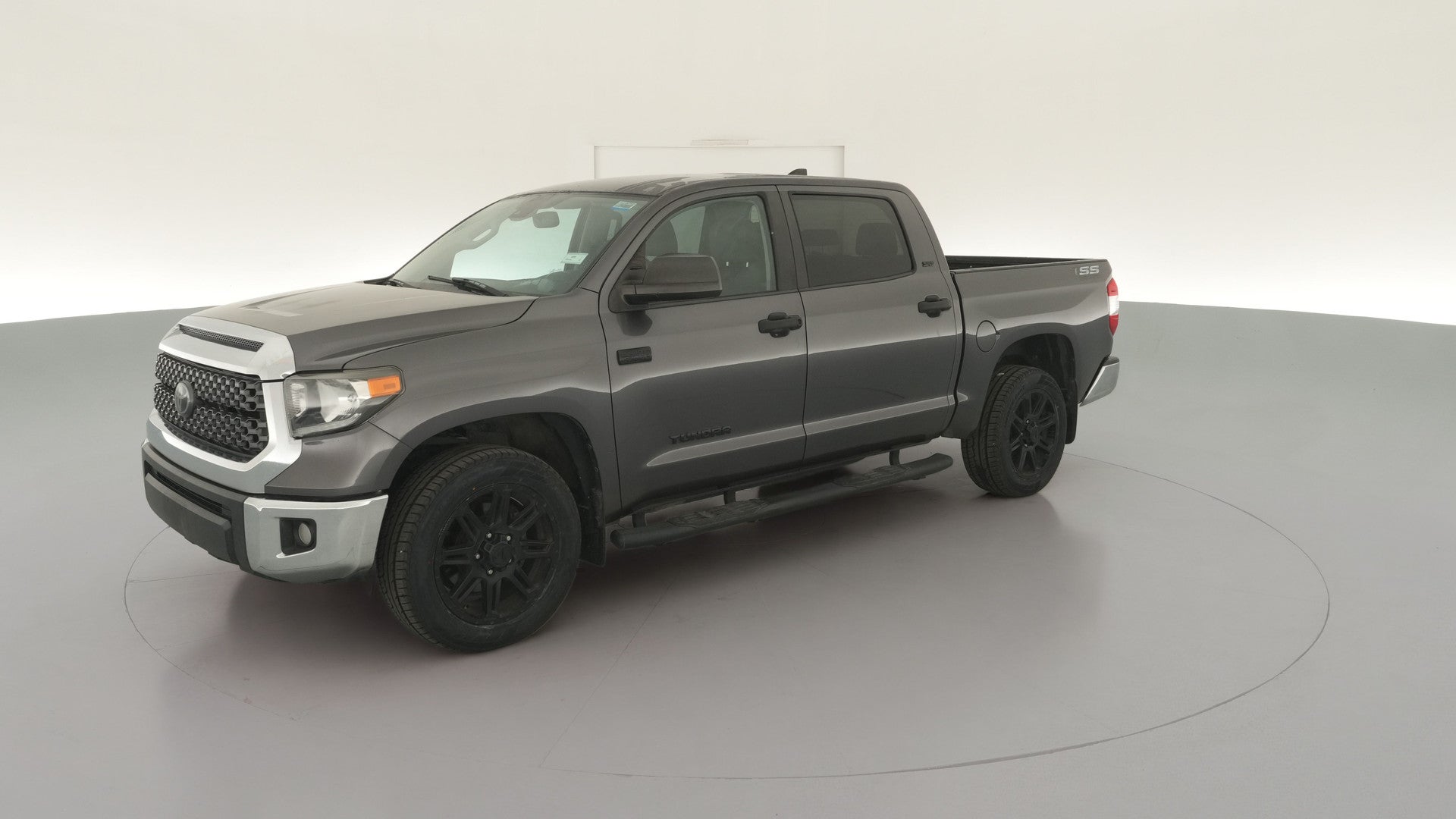 2020 Toyota Tundra CrewMax vehicle photo