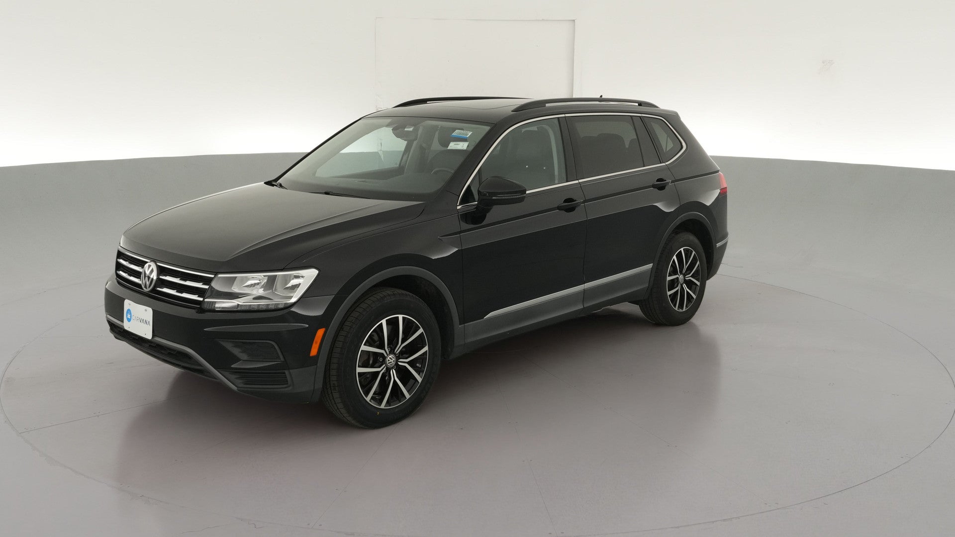 2021 Volkswagen Tiguan vehicle photo