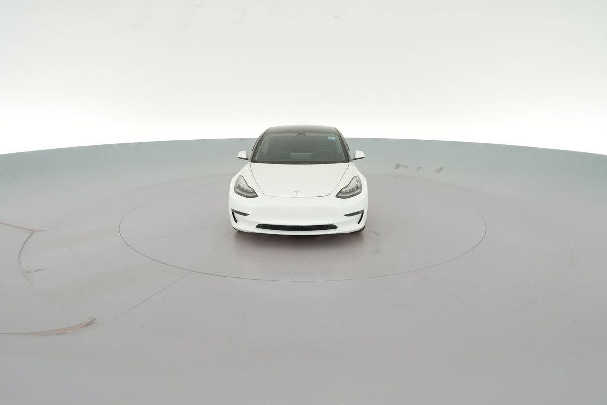 2020 Tesla Model 3 Performance in Pearl White — 360° view 1