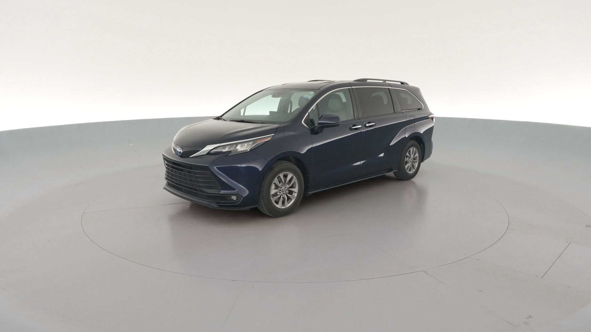 2025 Toyota Sienna vehicle photo