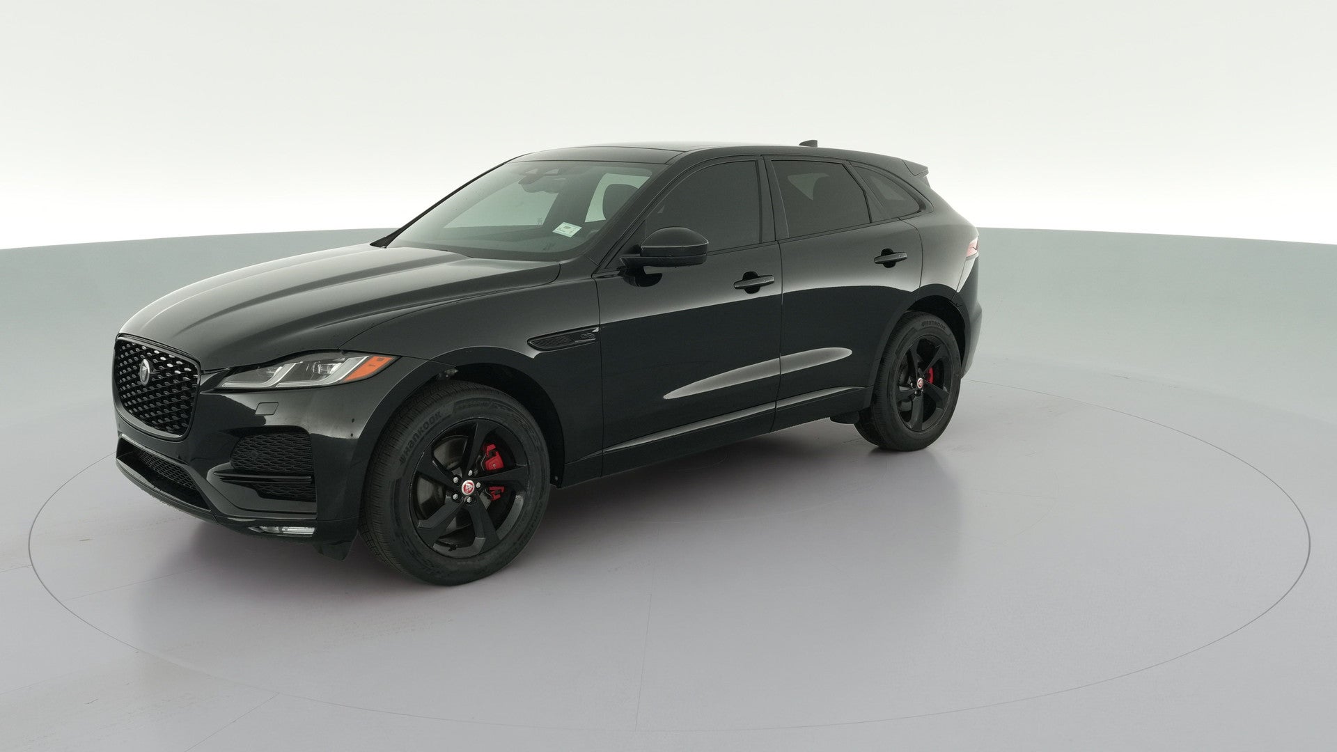 2022 Jaguar F-PACE vehicle photo