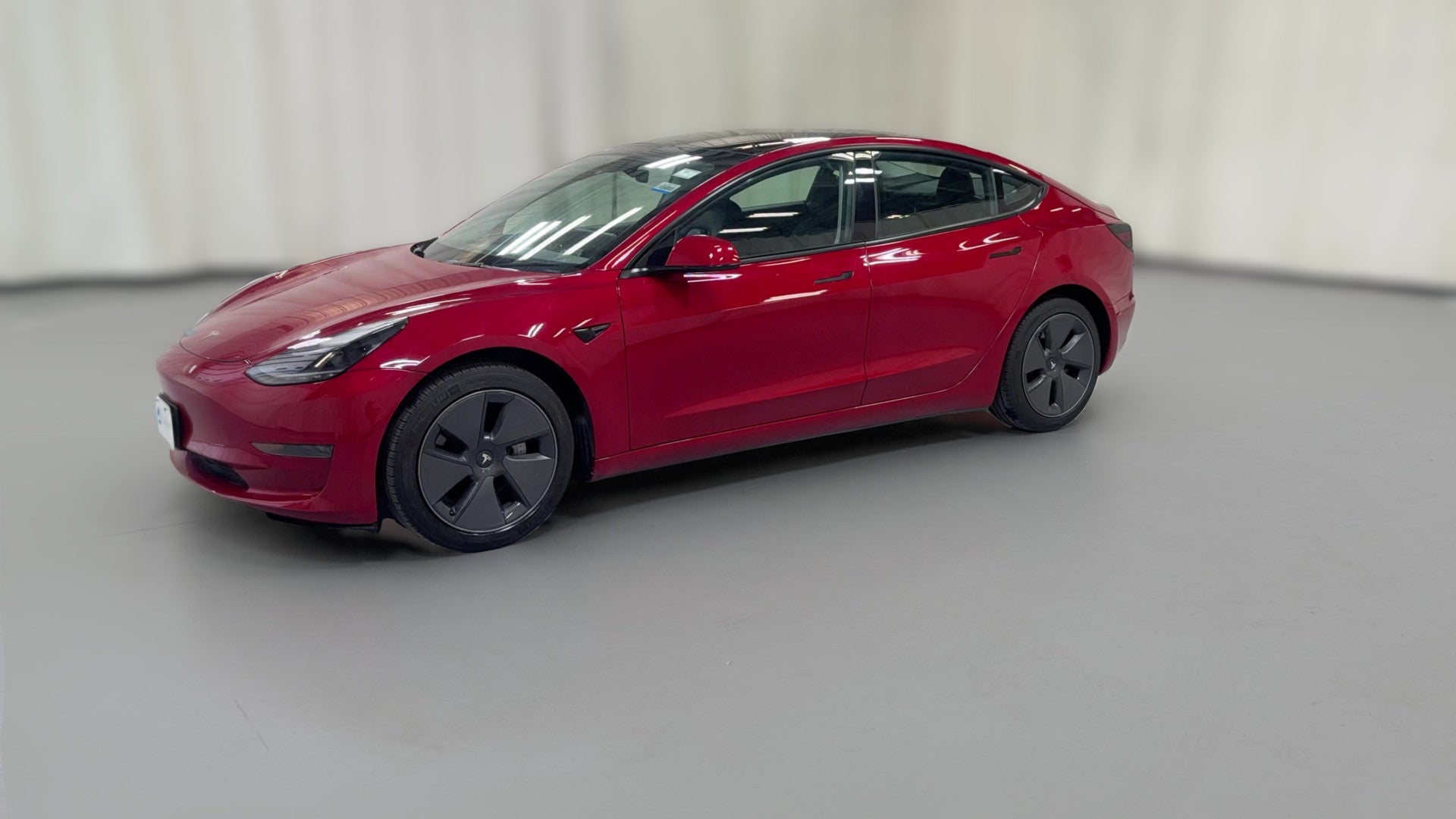 2022 Tesla Model 3 vehicle photo