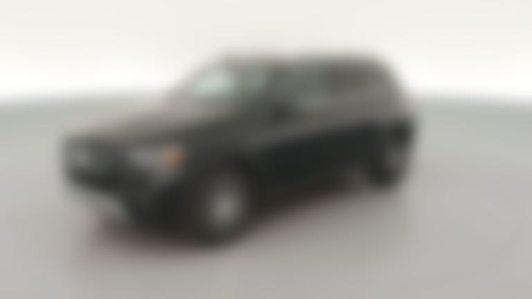 2025 Mercedes-Benz GLE vehicle photo