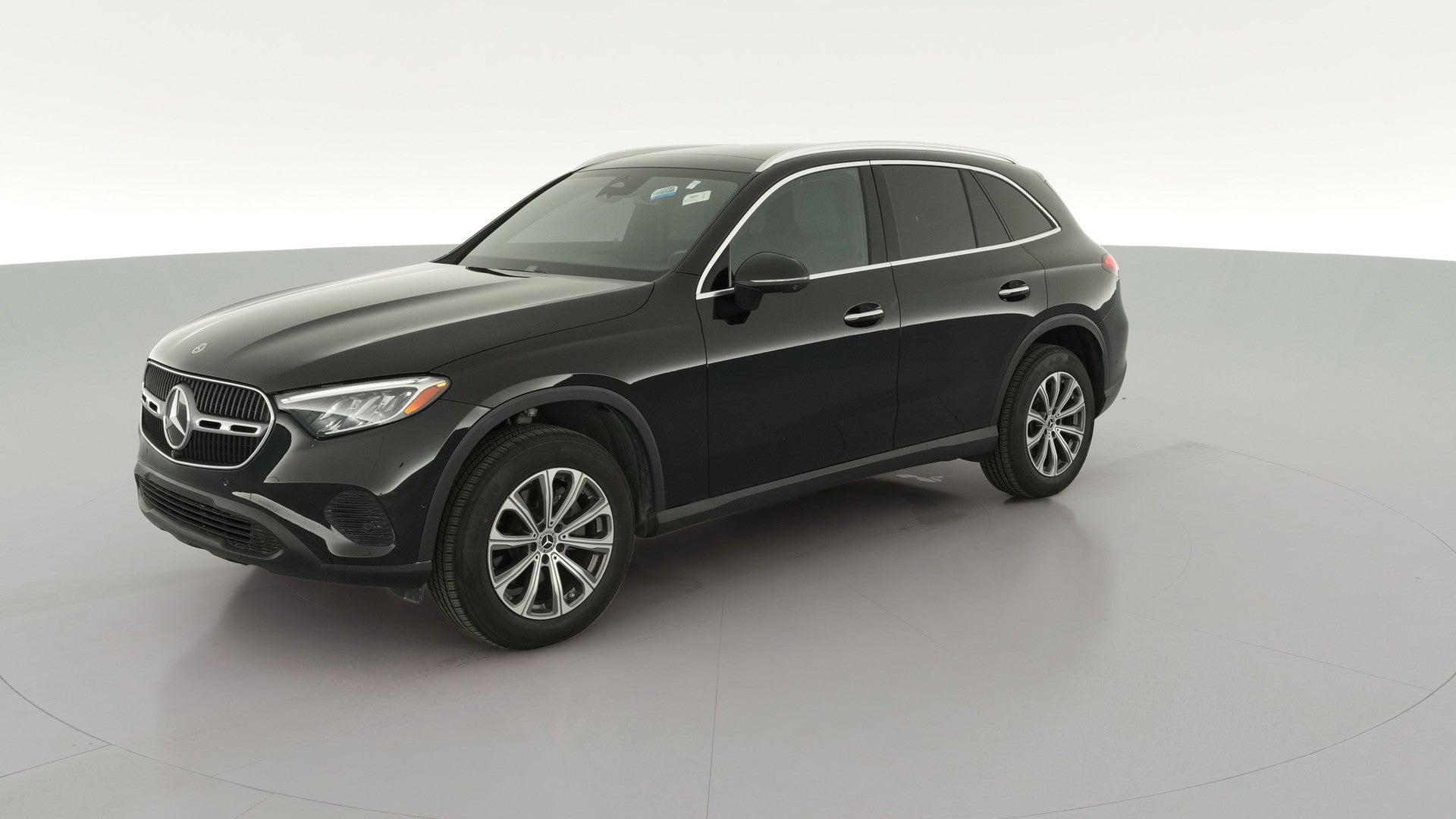 2023 Mercedes-Benz GLC vehicle photo