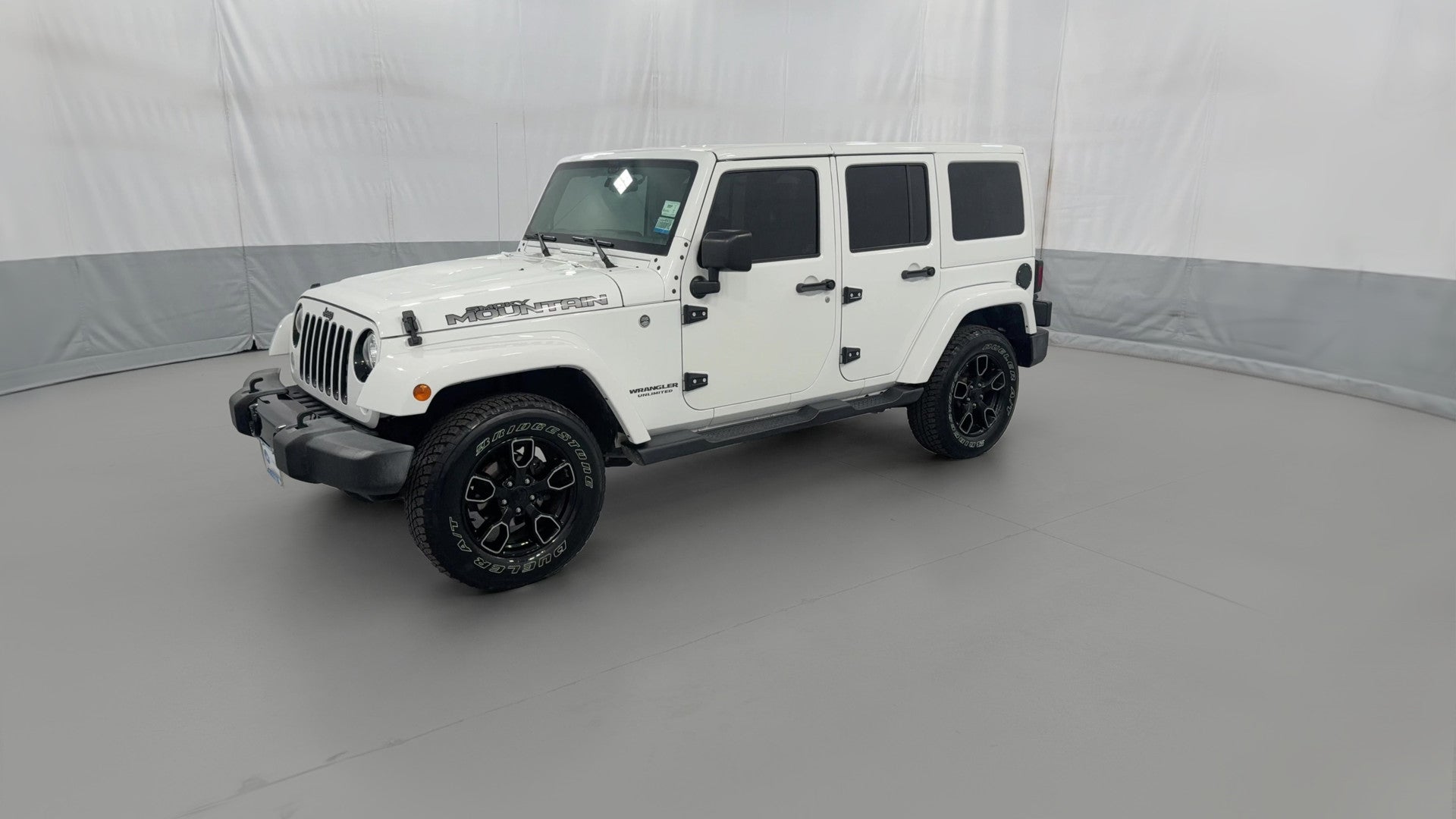 2017 Jeep Wrangler Unlimited vehicle photo