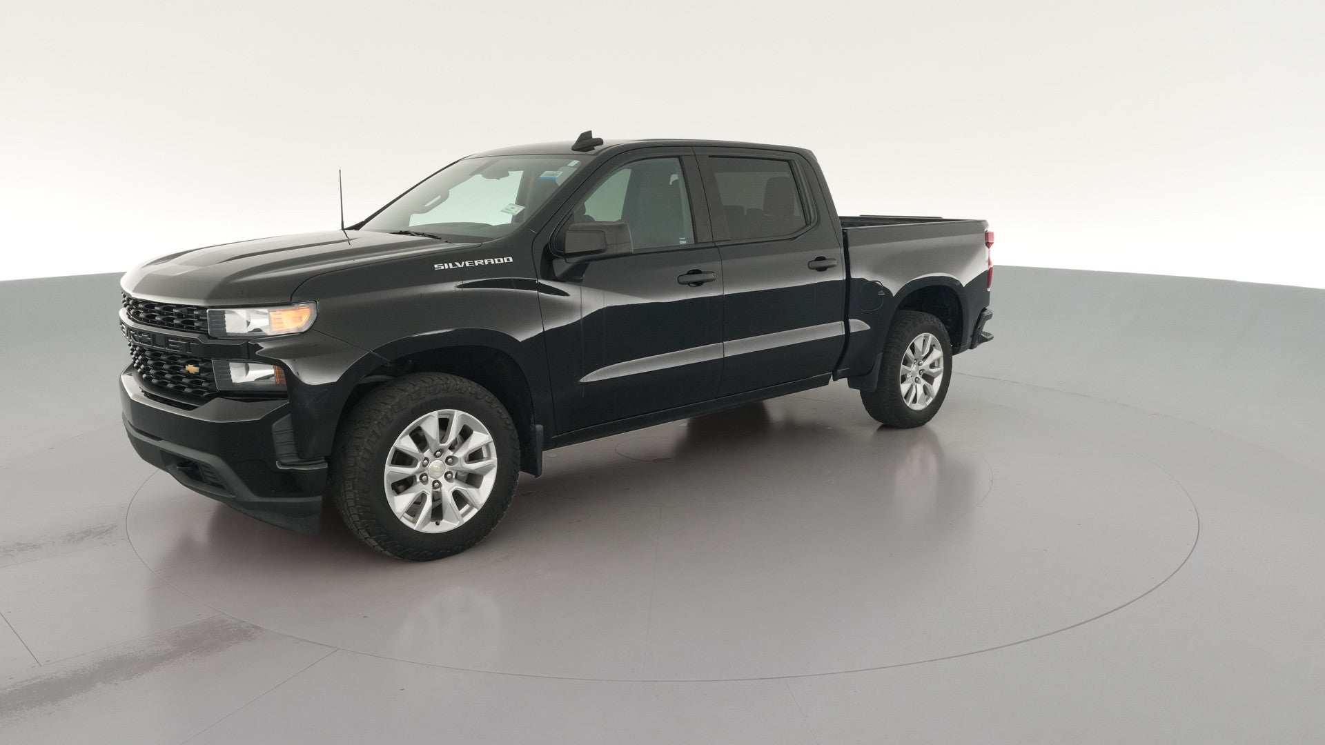 2019 Chevrolet Silverado 1500 Crew Cab vehicle photo