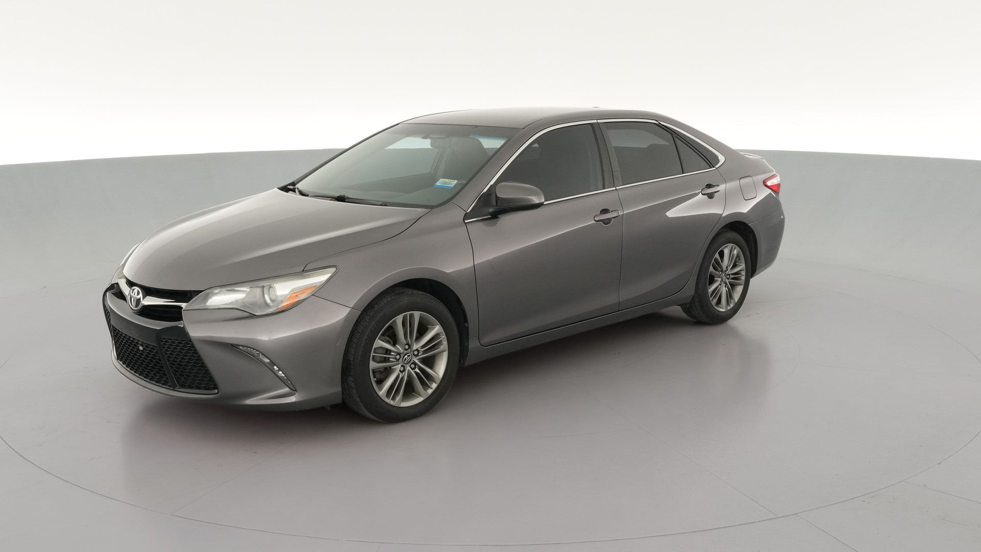2016 Toyota Camry vehicle photo