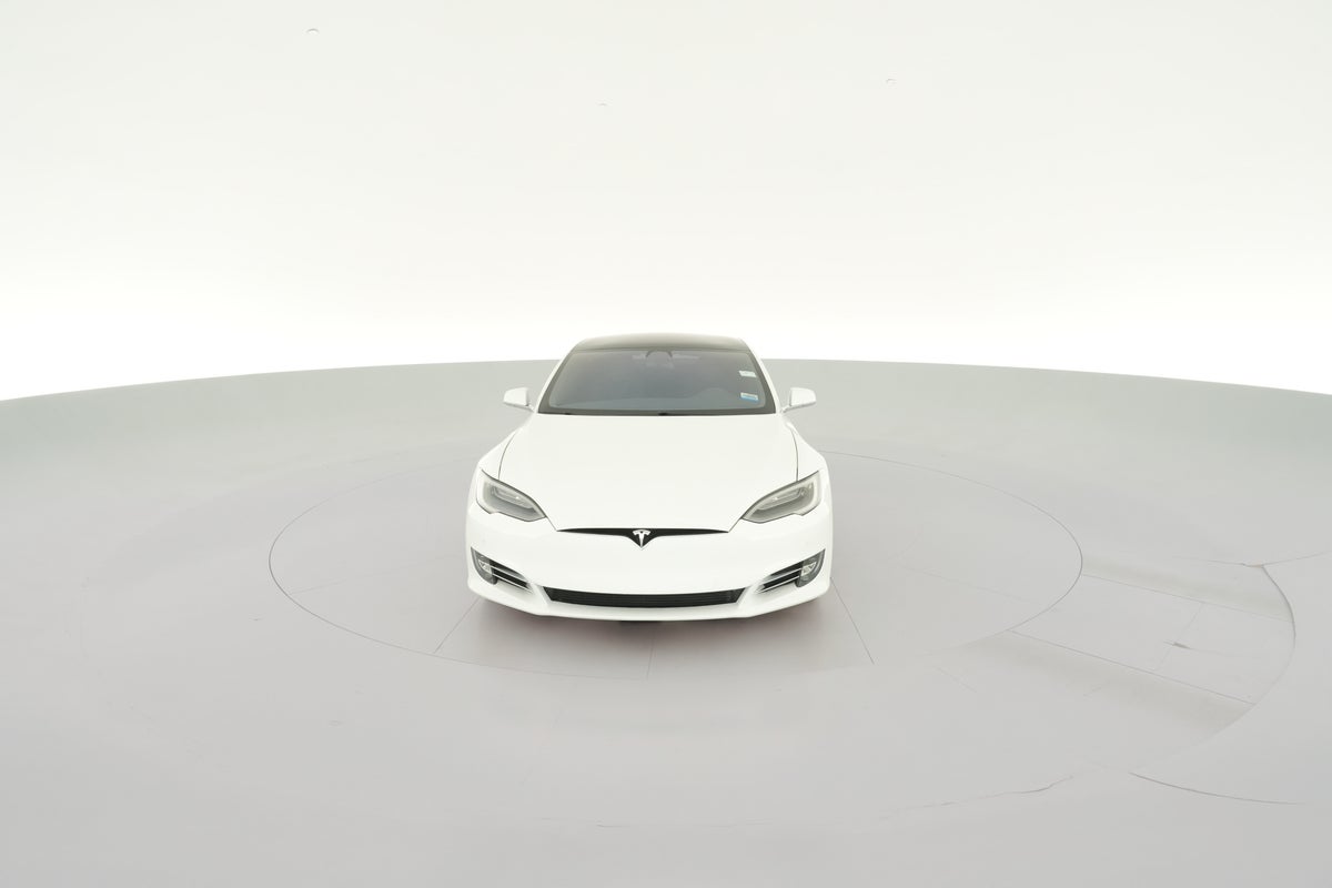 2020 Tesla Model S Long Range Plus in Pearl White Multi-coat — 360° view 1