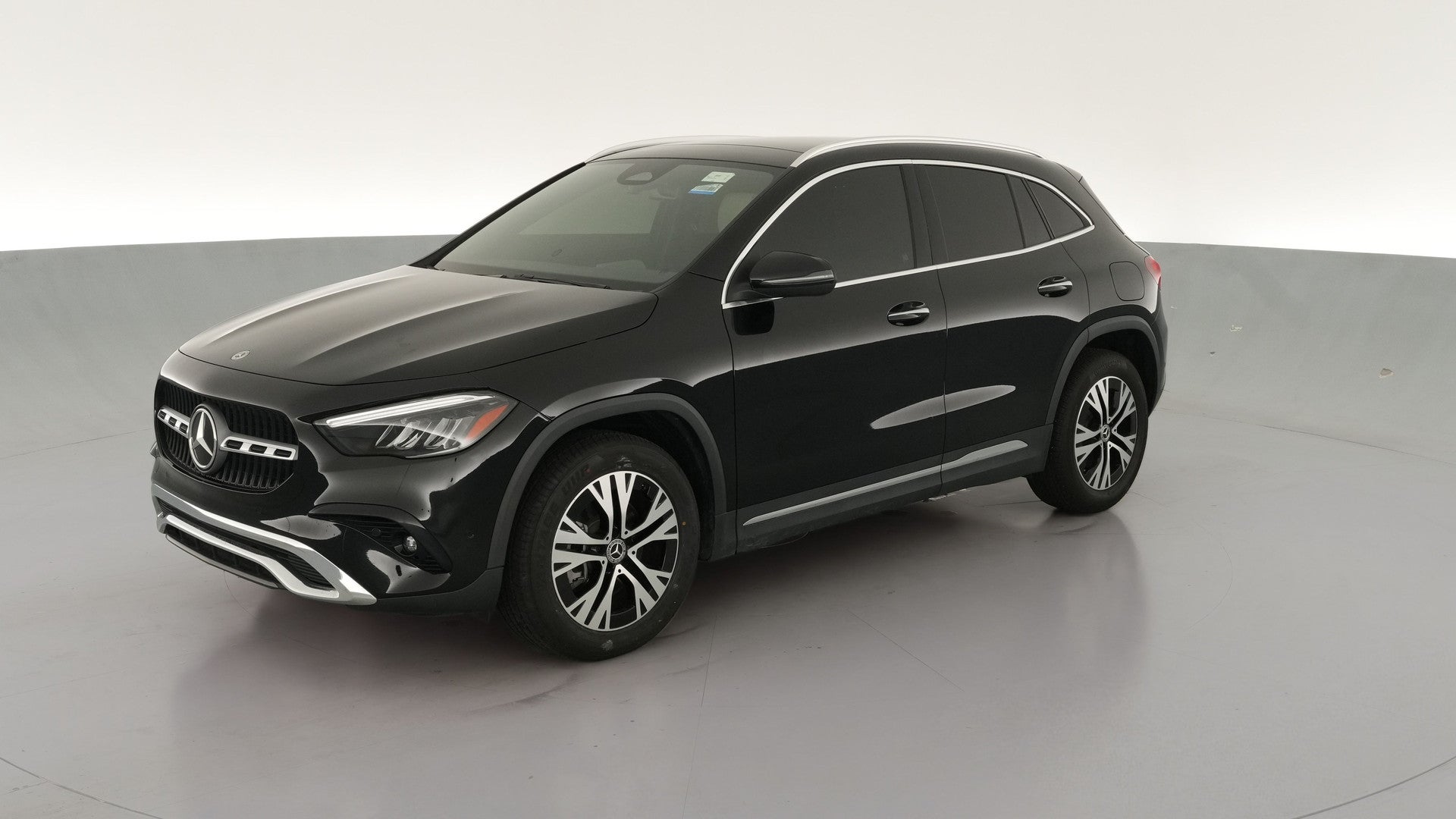 2025 Mercedes-Benz GLA vehicle photo