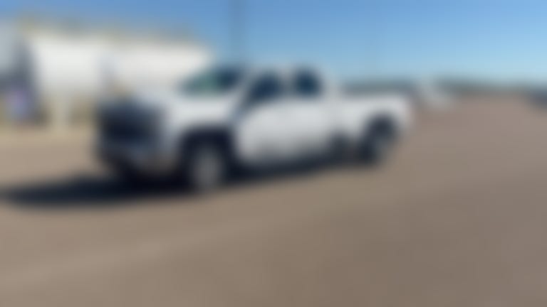 2025 Chevrolet Silverado 2500 HD Crew Cab vehicle photo