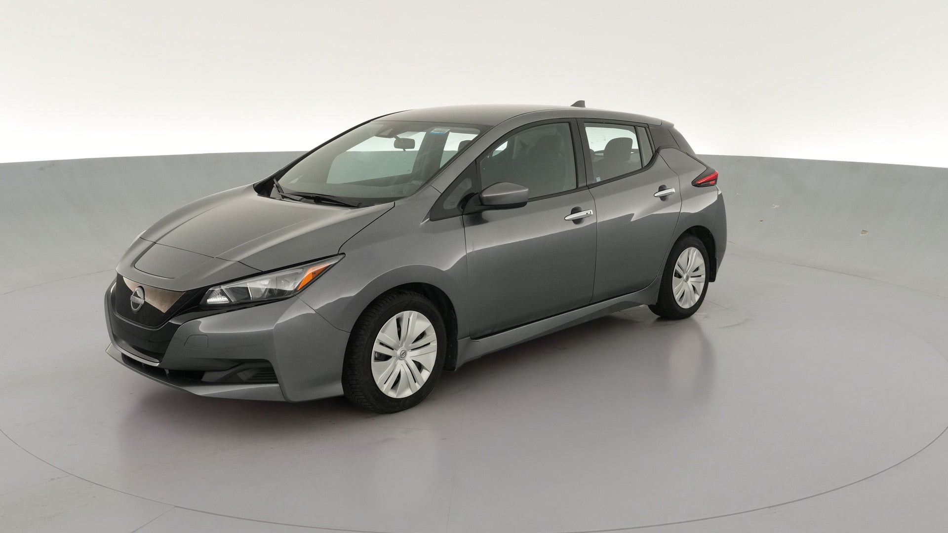 2023 Nissan LEAF vehicle photo
