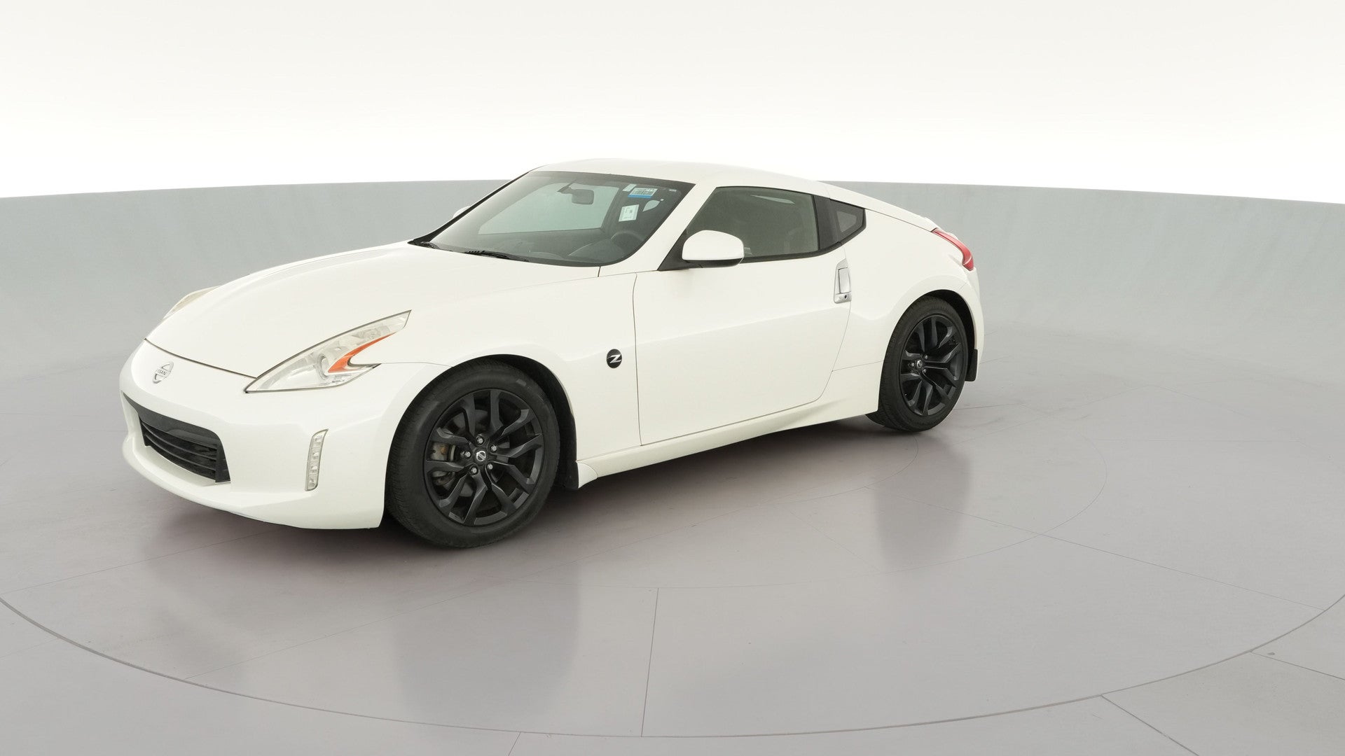 2015 Nissan 370Z vehicle photo
