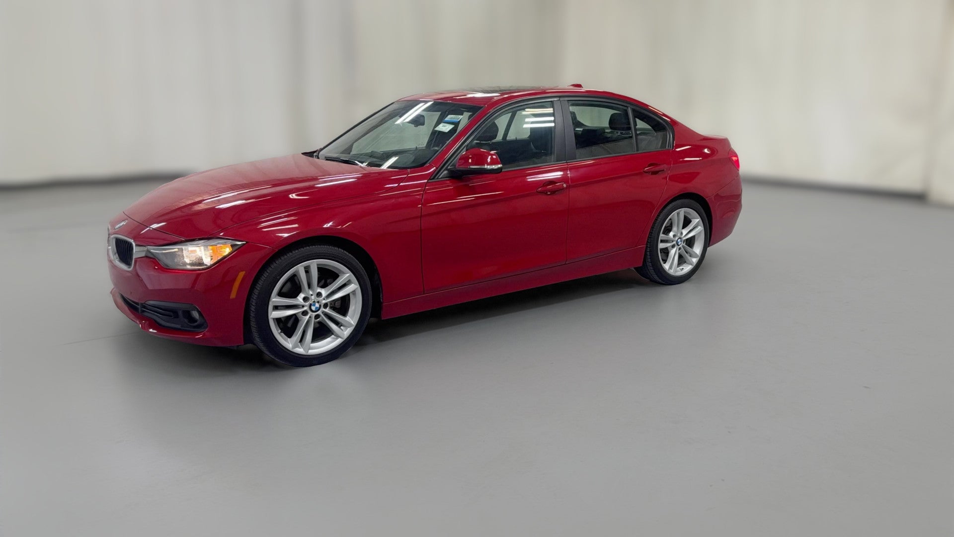 2017 BMW 3 Series vehicle photo