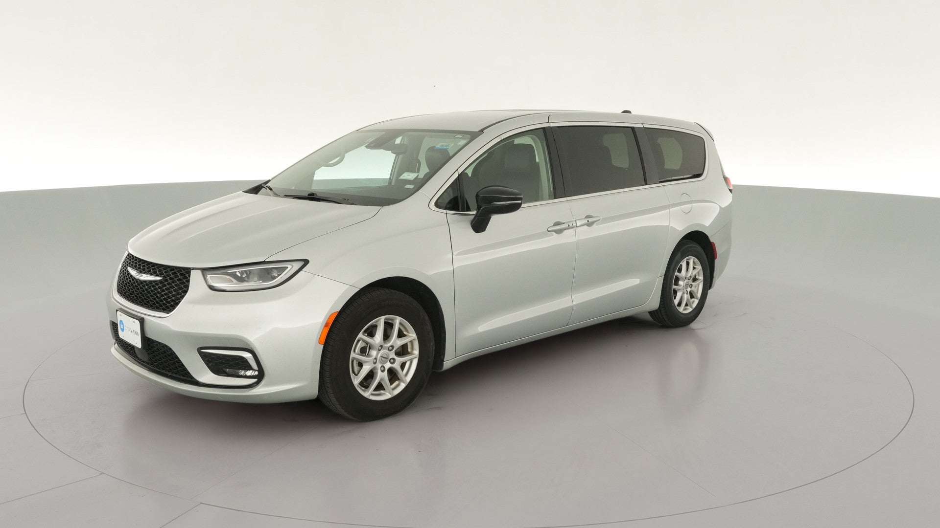 2024 Chrysler Pacifica vehicle photo