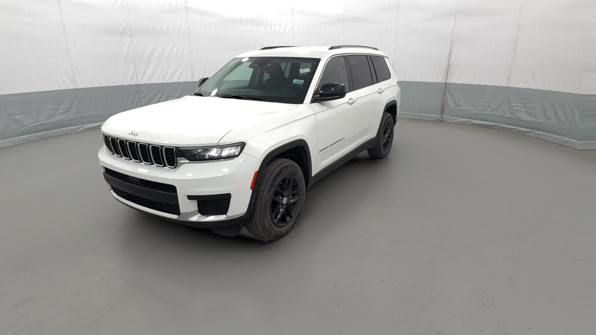 2023 Jeep Grand Cherokee L vehicle photo