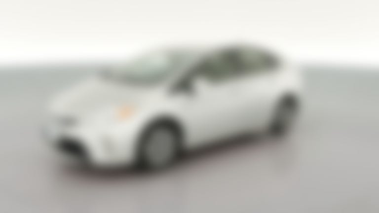 2013 Toyota Prius vehicle photo