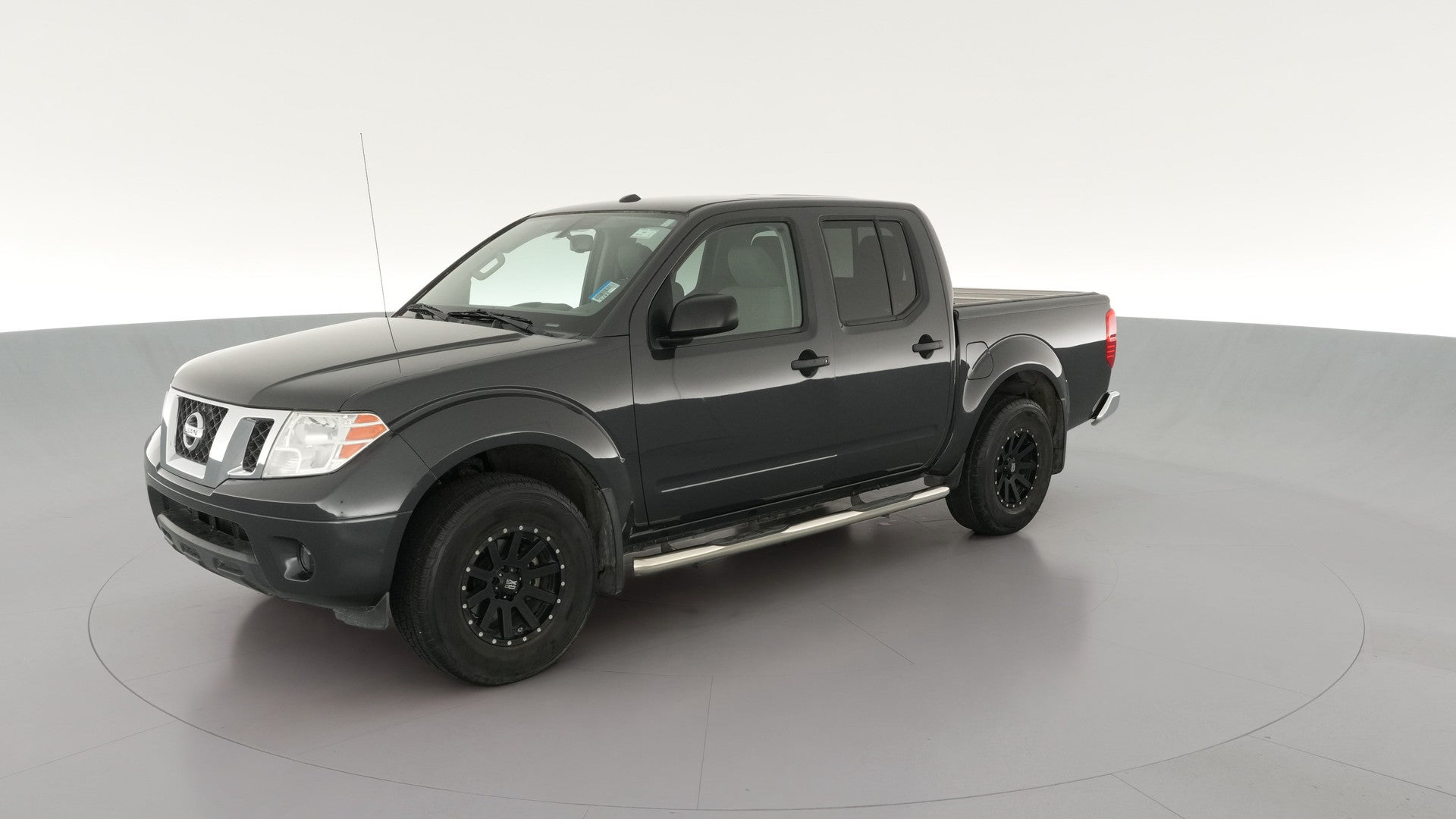 2014 Nissan Frontier Crew Cab vehicle photo
