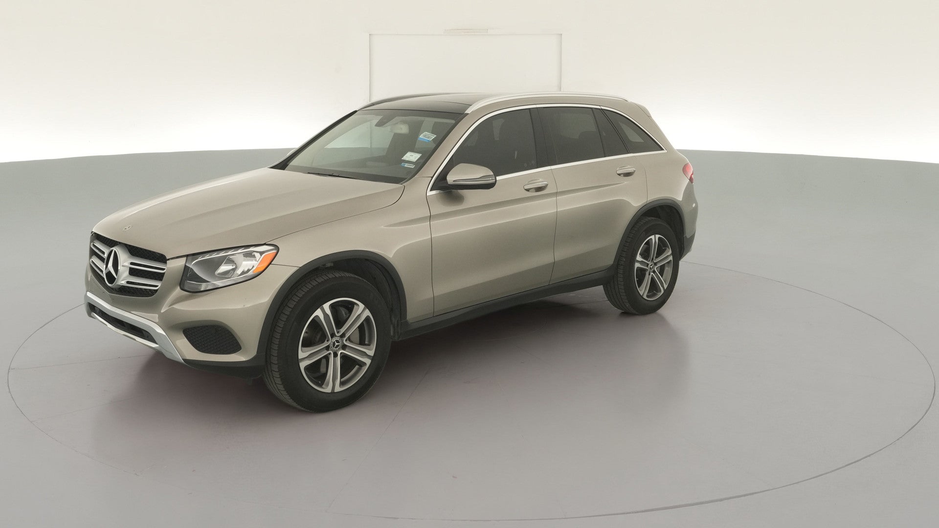 2019 Mercedes-Benz GLC vehicle photo