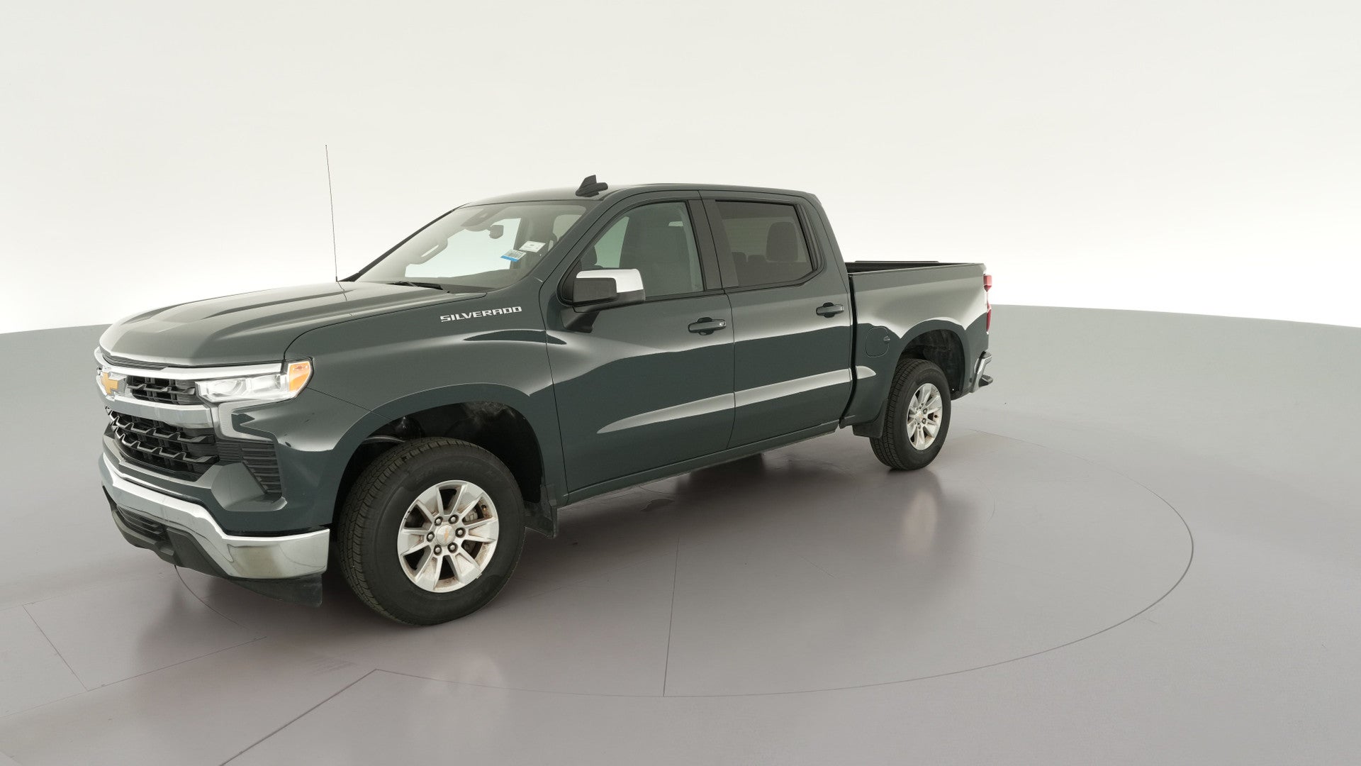 2025 Chevrolet Silverado 1500 Crew Cab vehicle photo