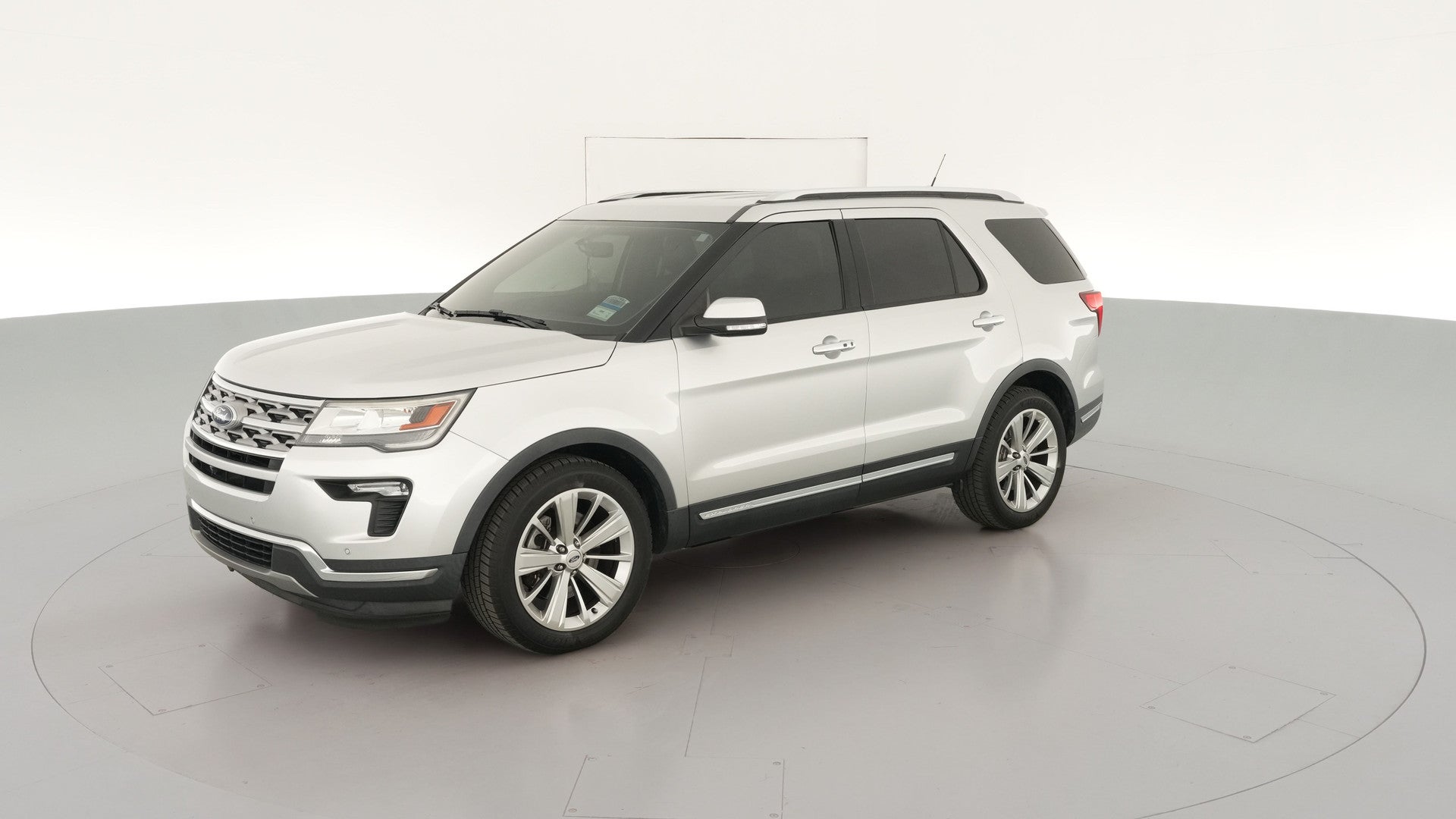 2019 Ford Explorer vehicle photo