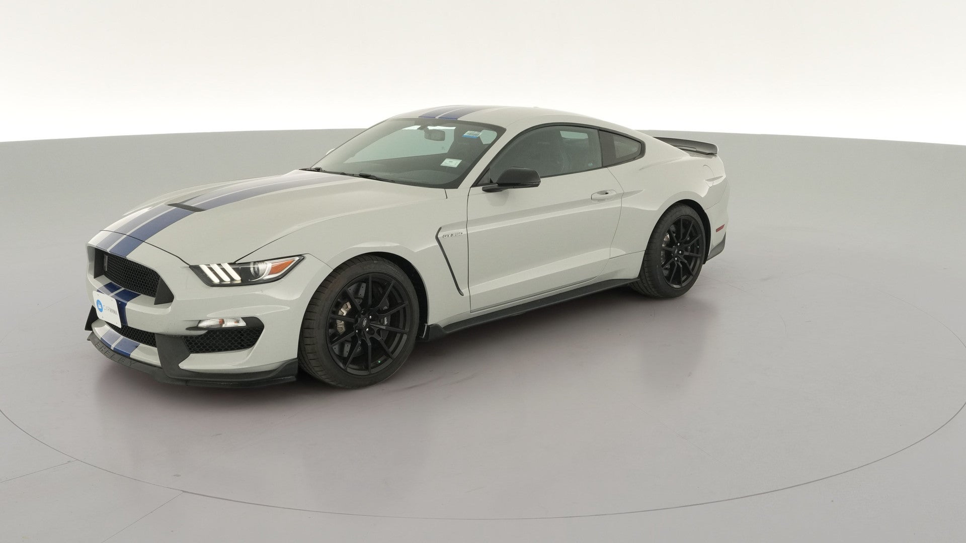 2017 Ford Mustang vehicle photo