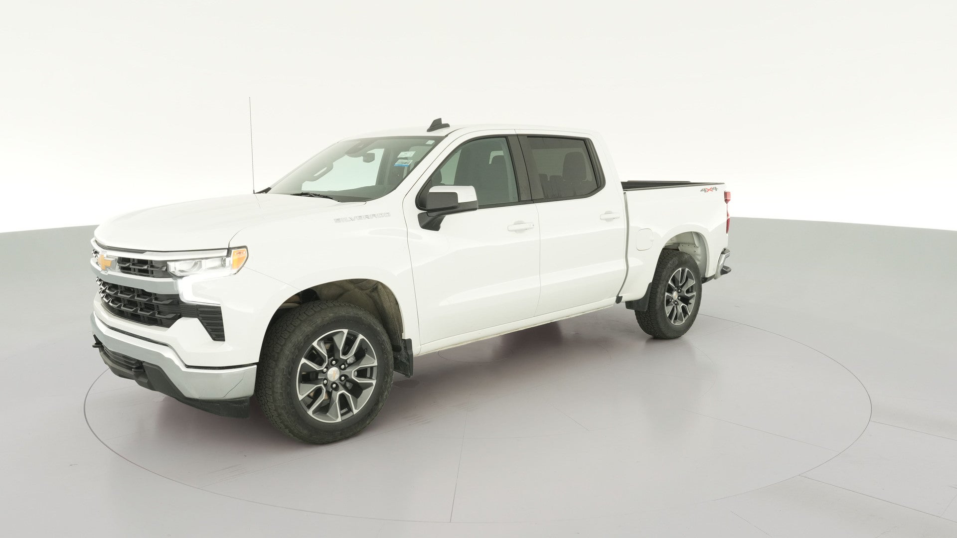 2024 Chevrolet Silverado 1500 Crew Cab vehicle photo