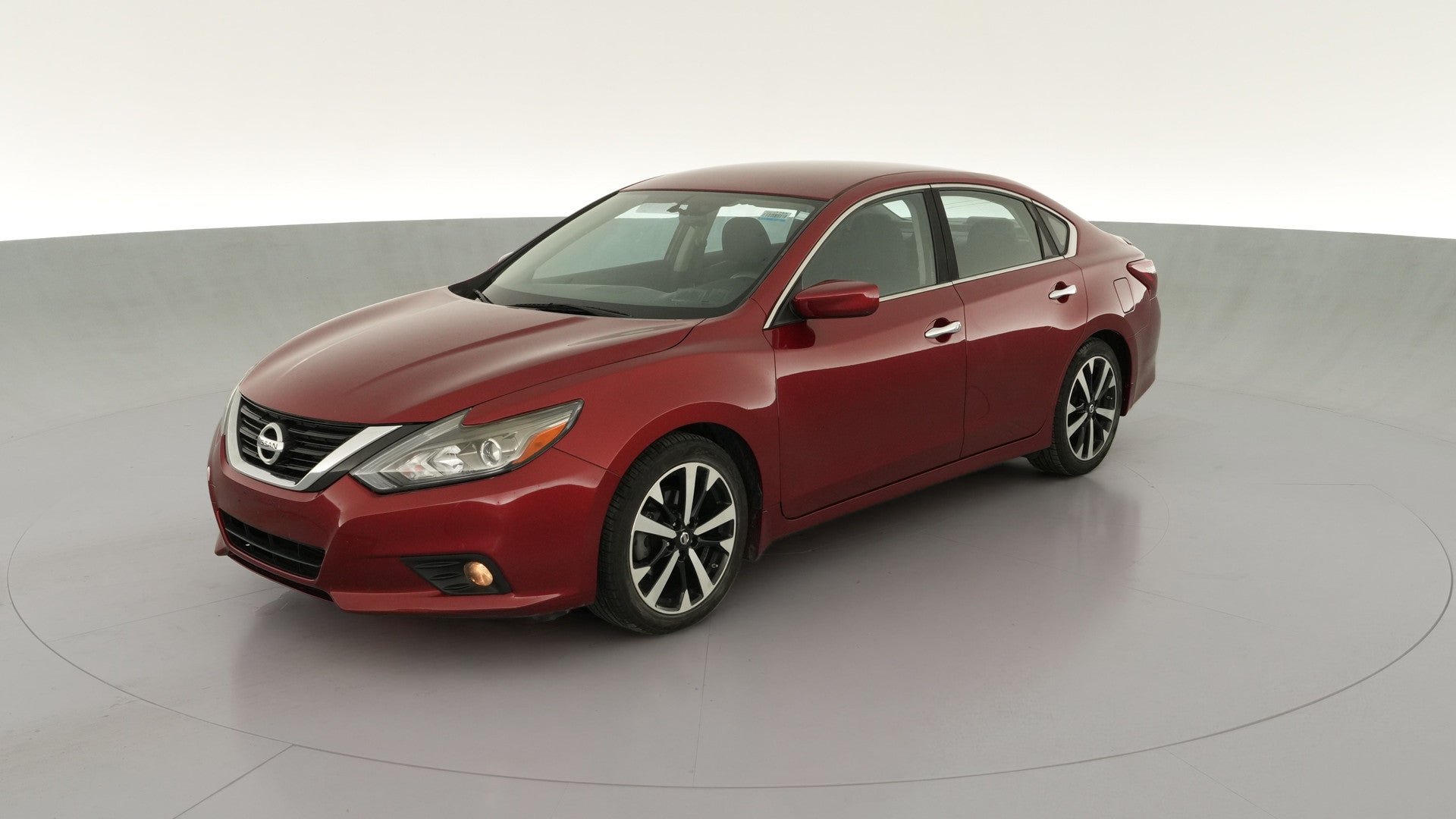 2018 Nissan Altima vehicle photo