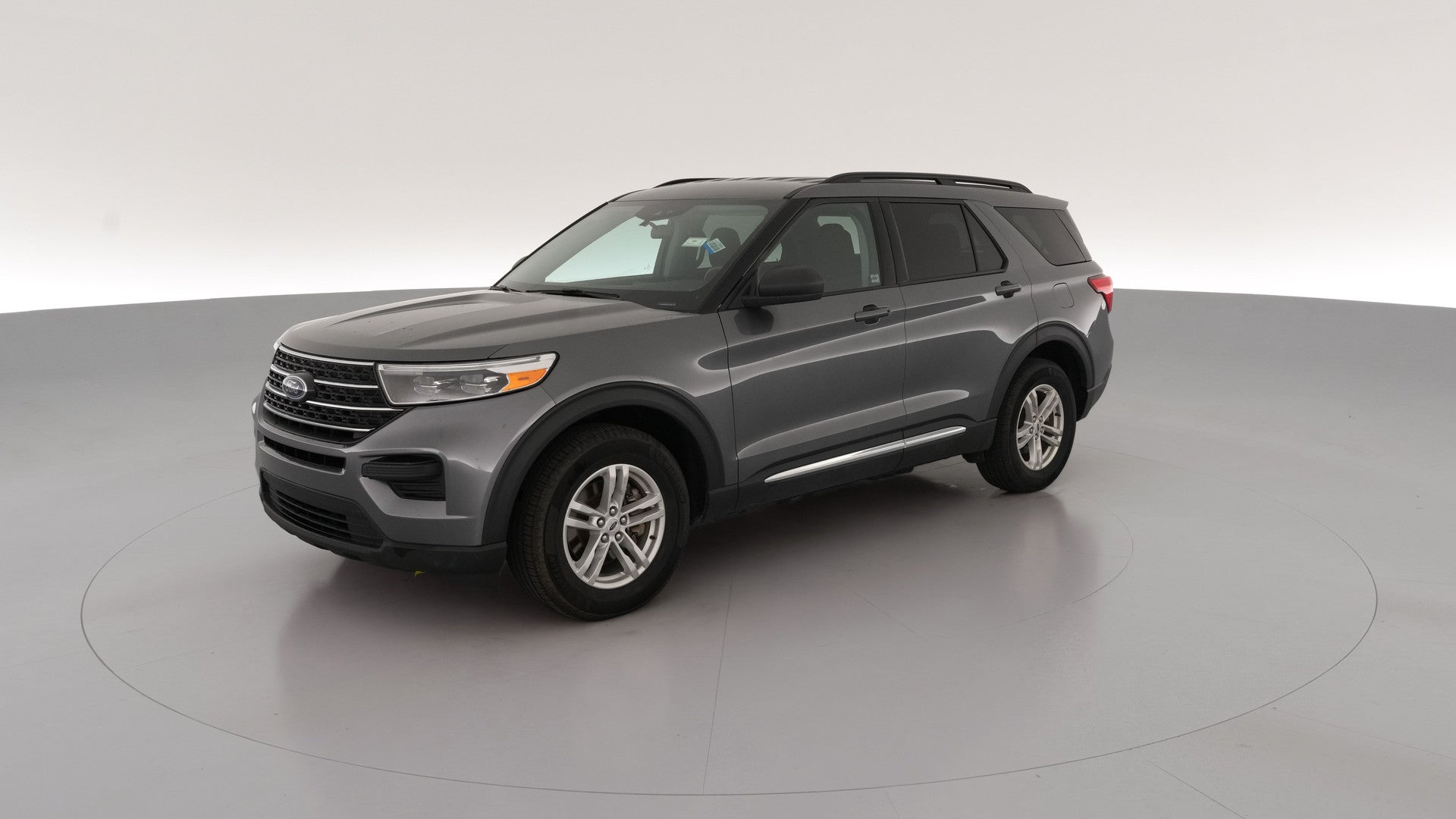 2022 Ford Explorer vehicle photo