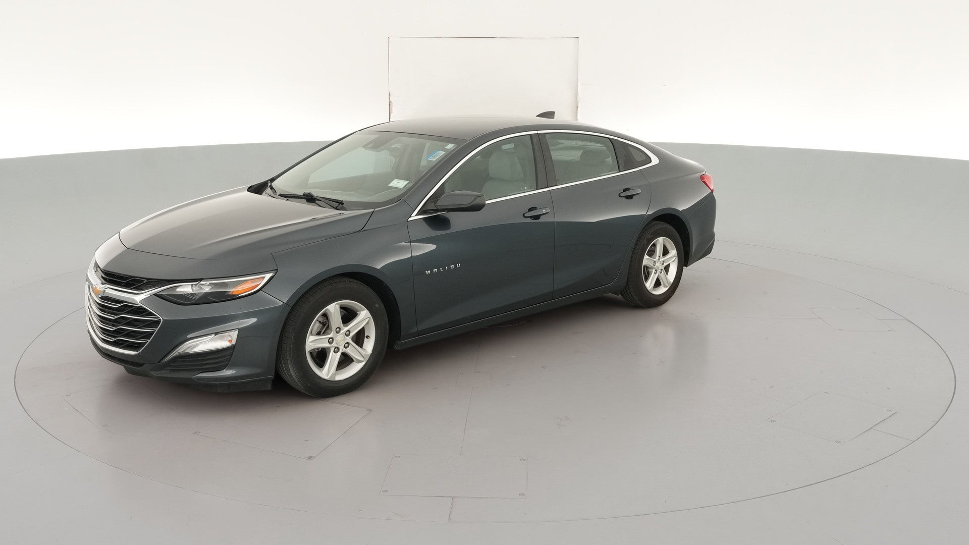 2021 Chevrolet Malibu vehicle photo