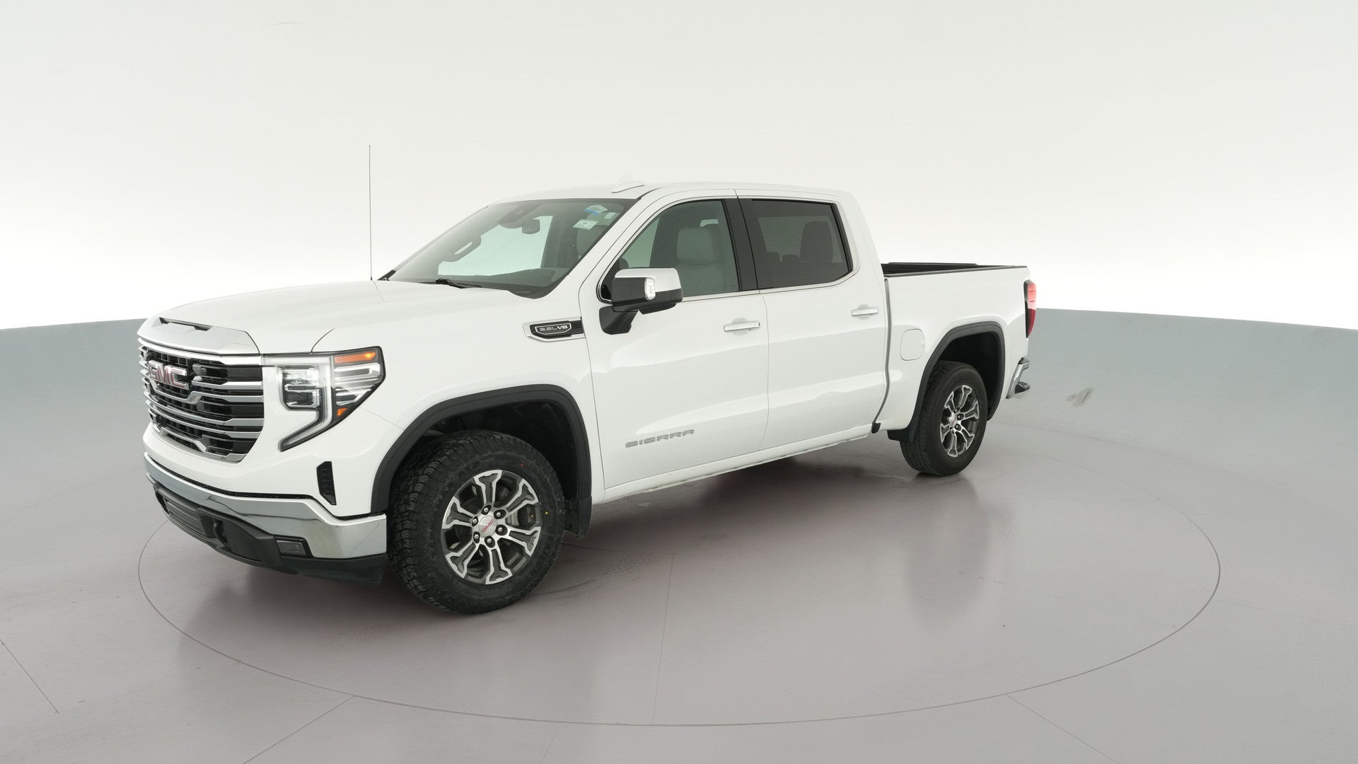 2025 GMC Sierra 1500 Crew Cab vehicle photo