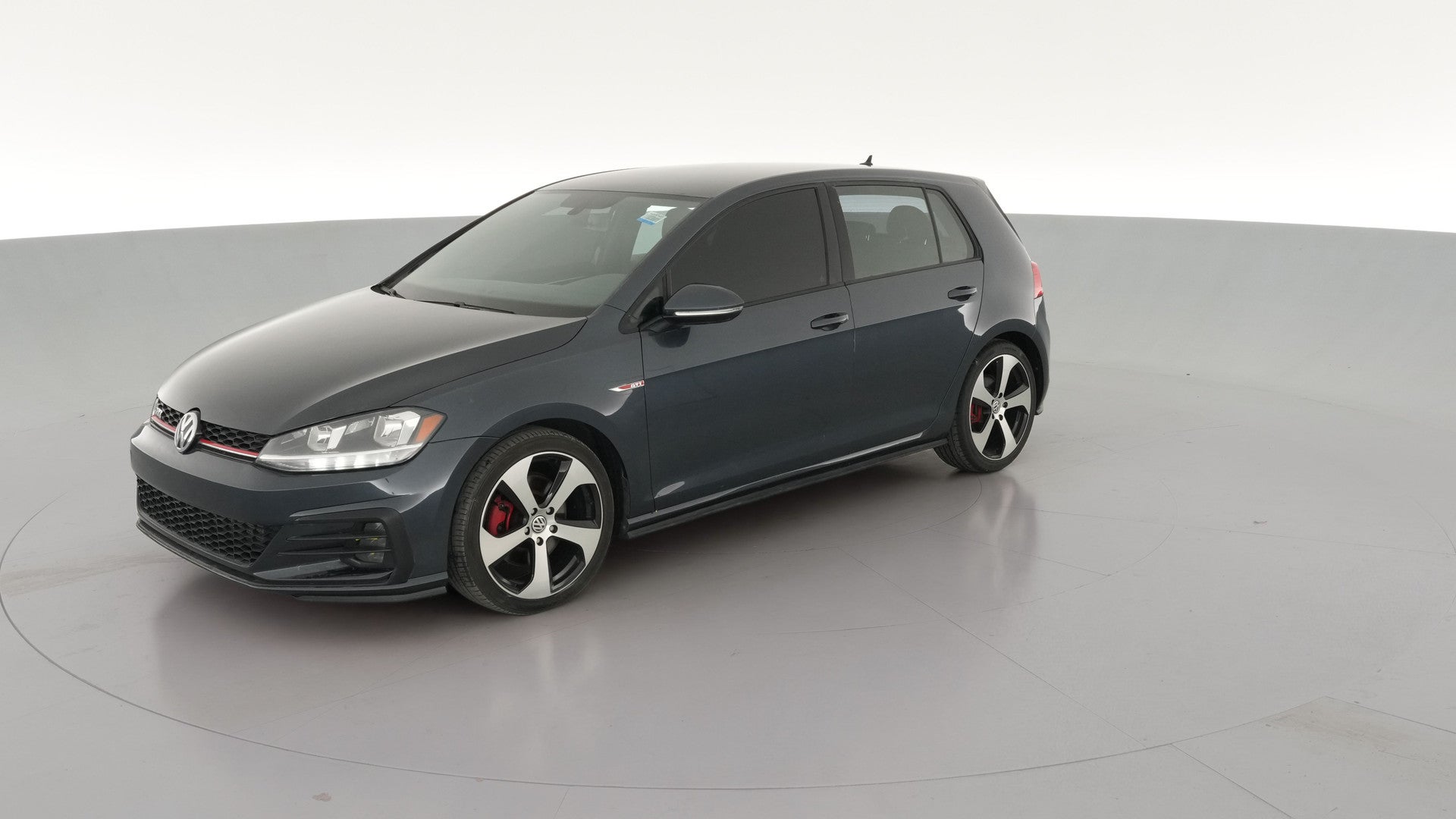 2018 Volkswagen Golf GTI vehicle photo