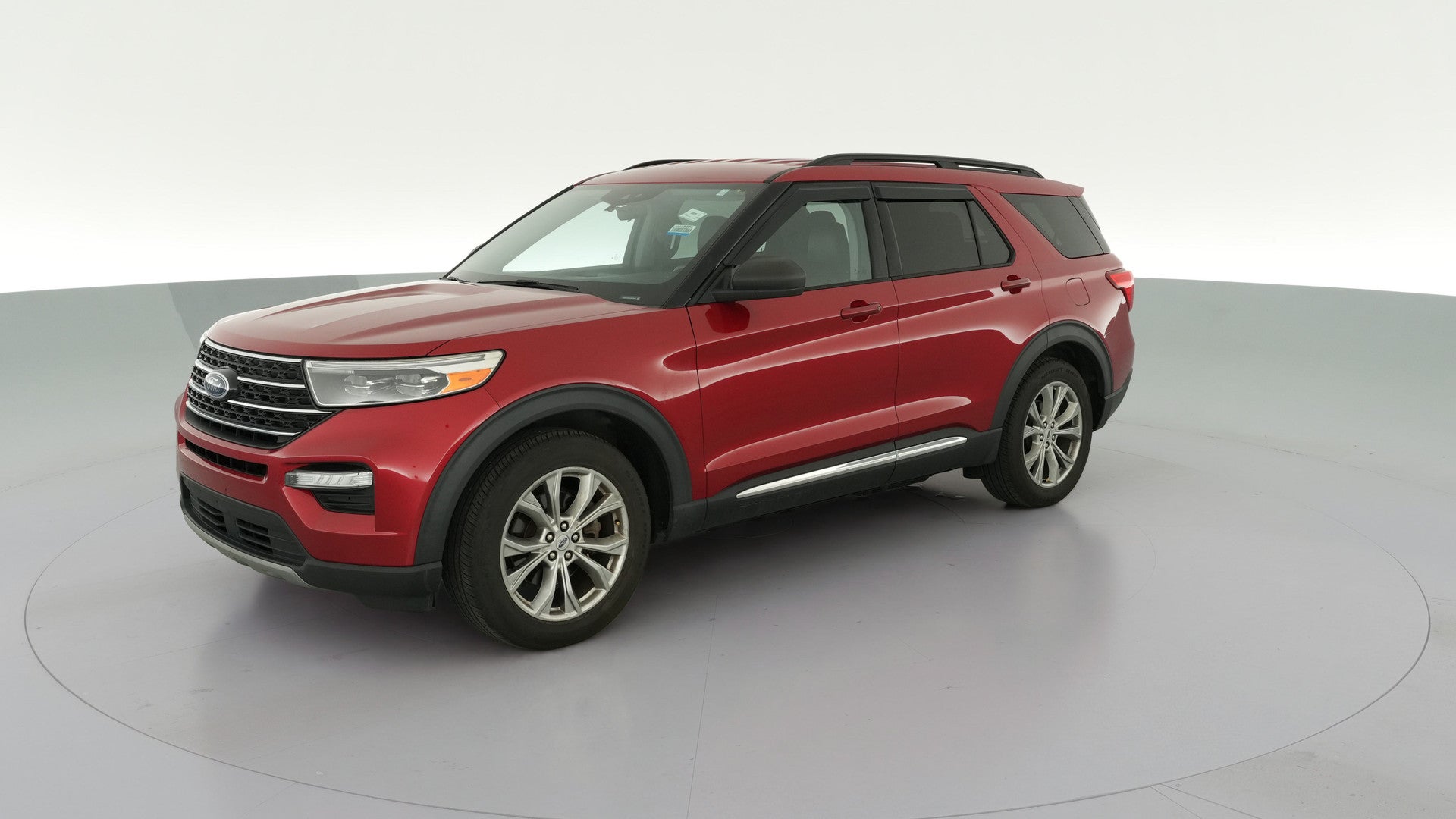 2020 Ford Explorer vehicle photo