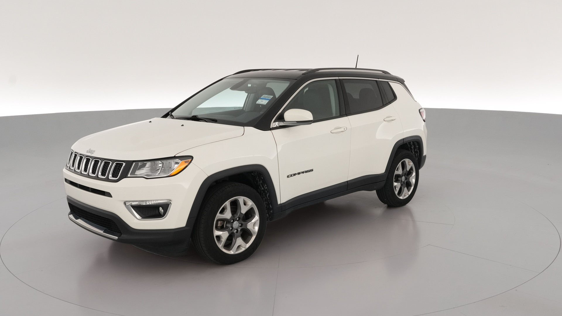 2019 Jeep Compass vehicle photo
