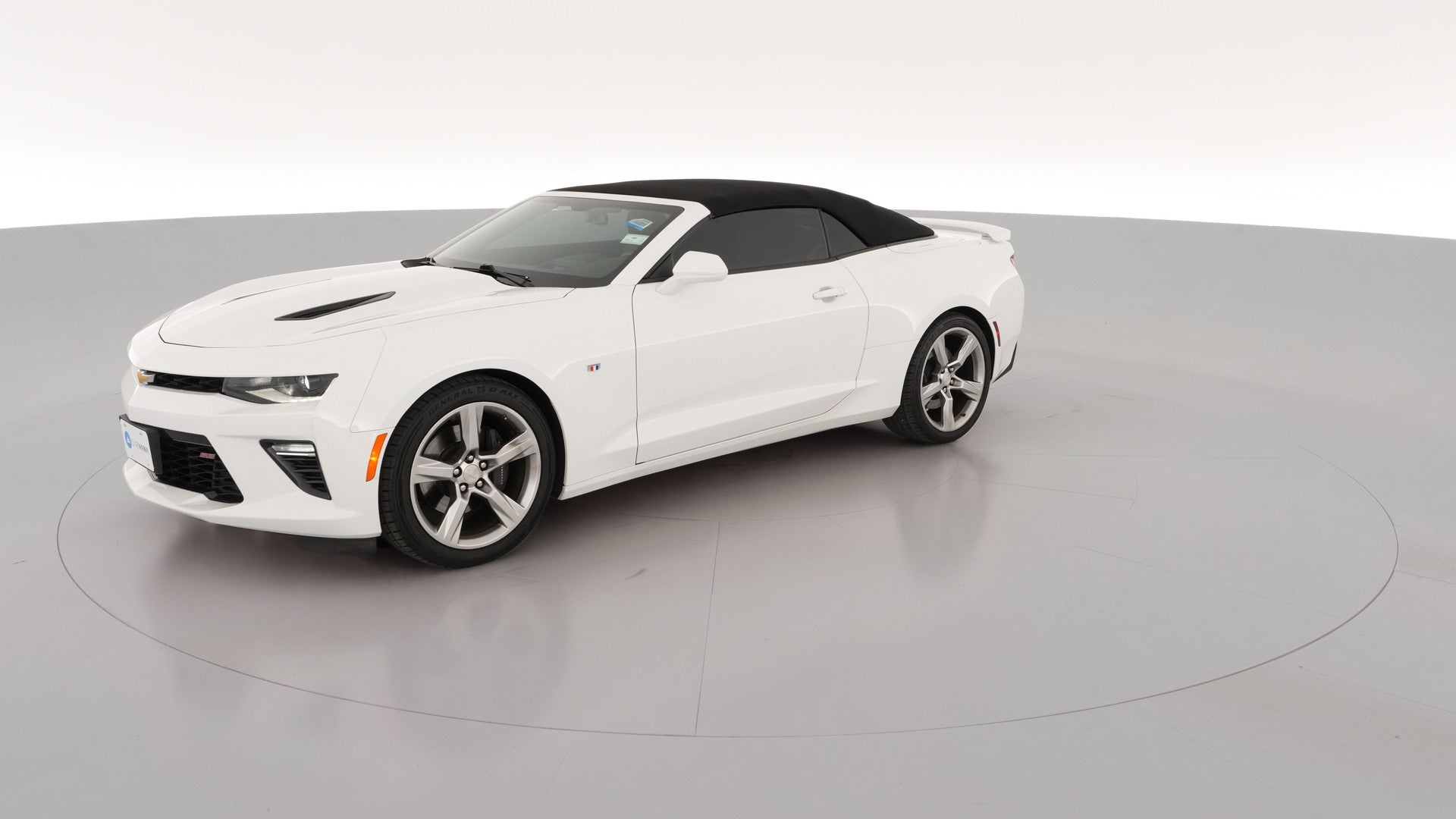 2017 Chevrolet Camaro vehicle photo