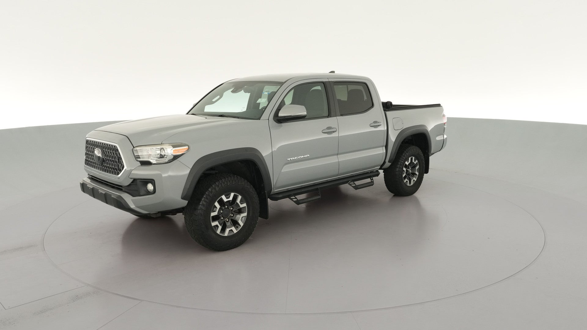 2018 Toyota Tacoma Double Cab vehicle photo