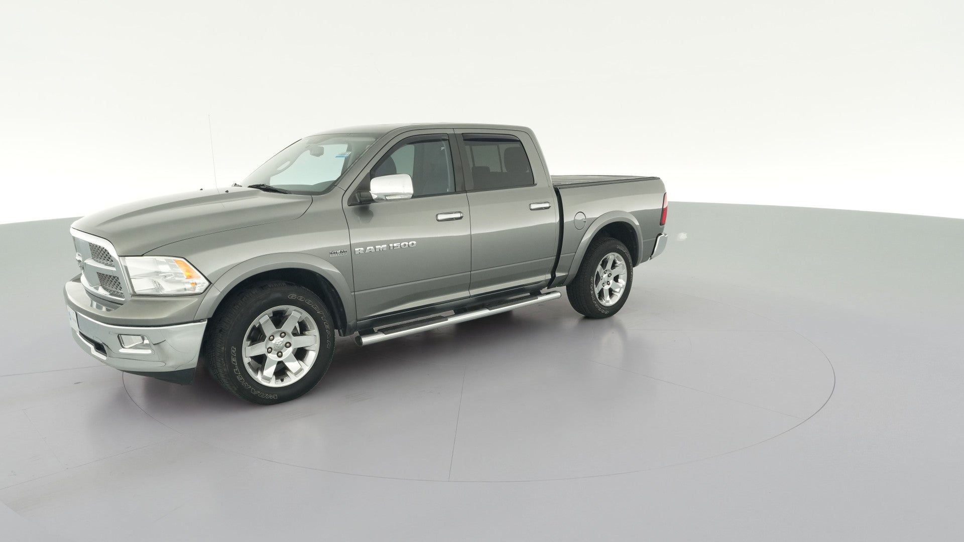 2012 Ram 1500 Crew Cab vehicle photo