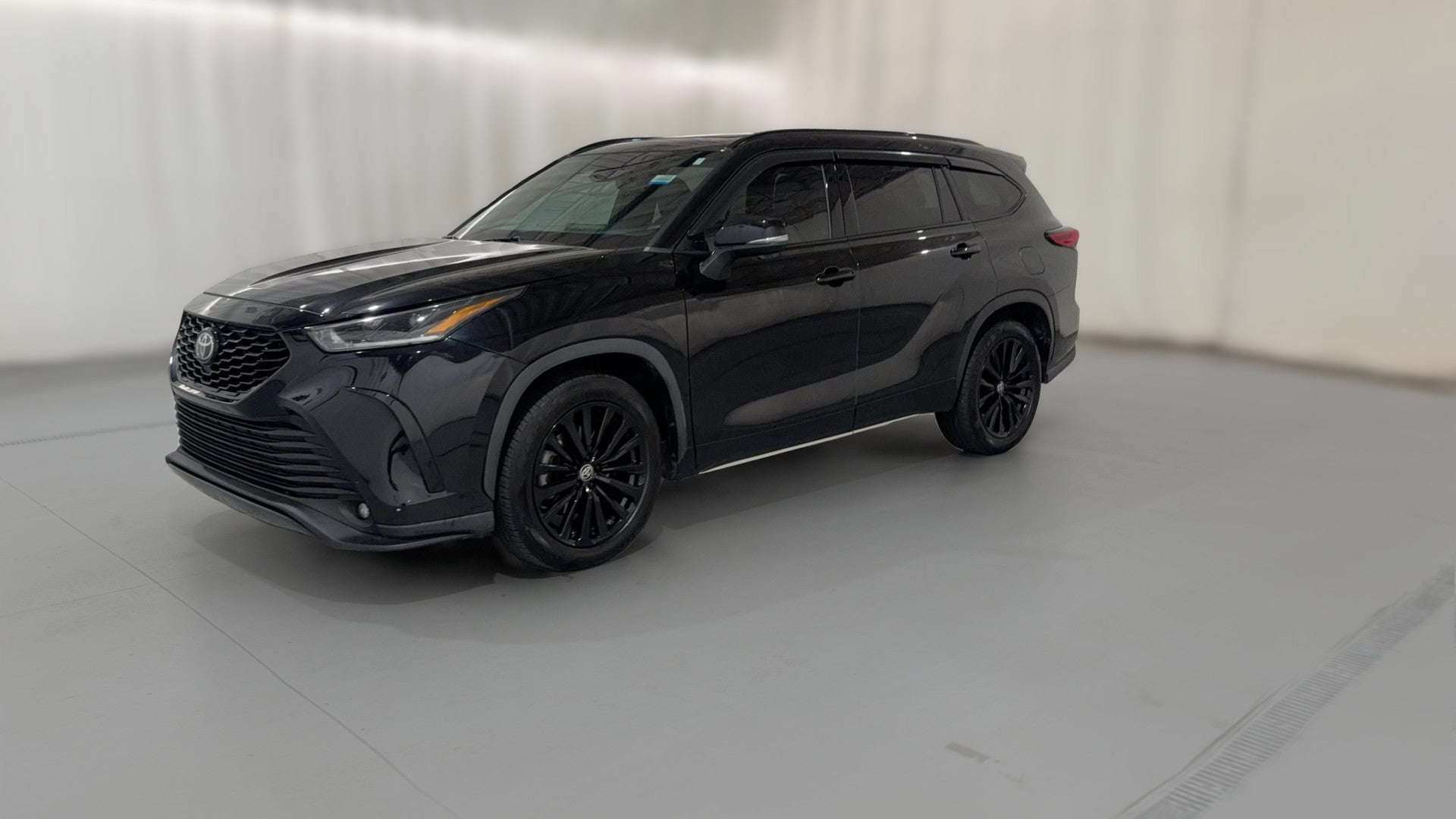2023 Toyota Highlander vehicle photo