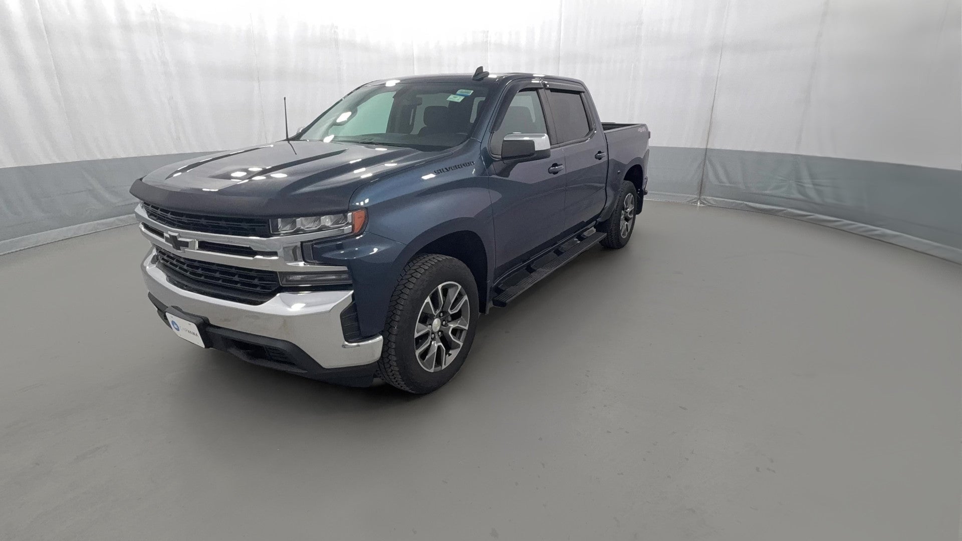 2022 Chevrolet Silverado 1500 Limited Crew Cab vehicle photo