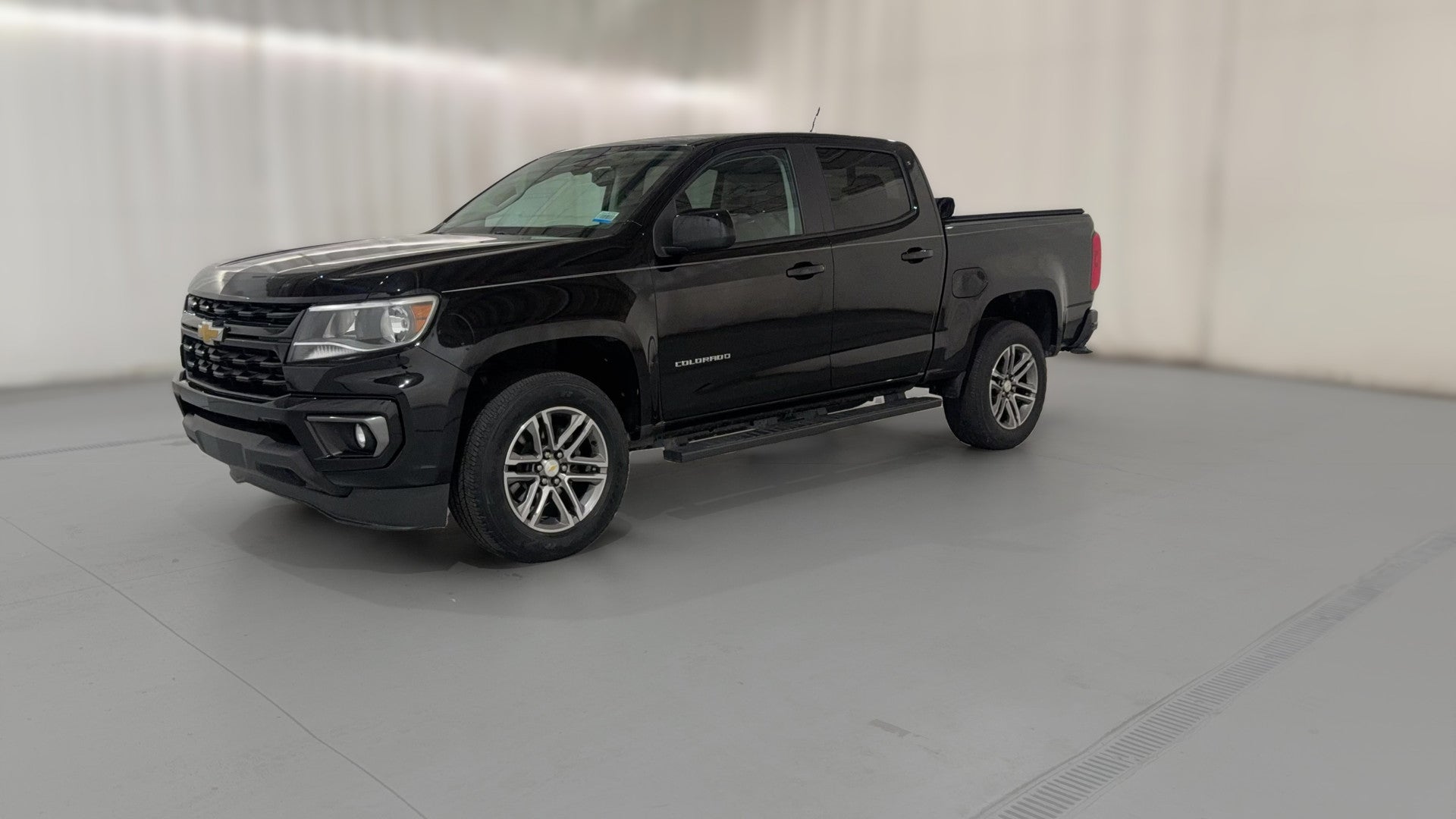 2022 Chevrolet Colorado Crew Cab vehicle photo