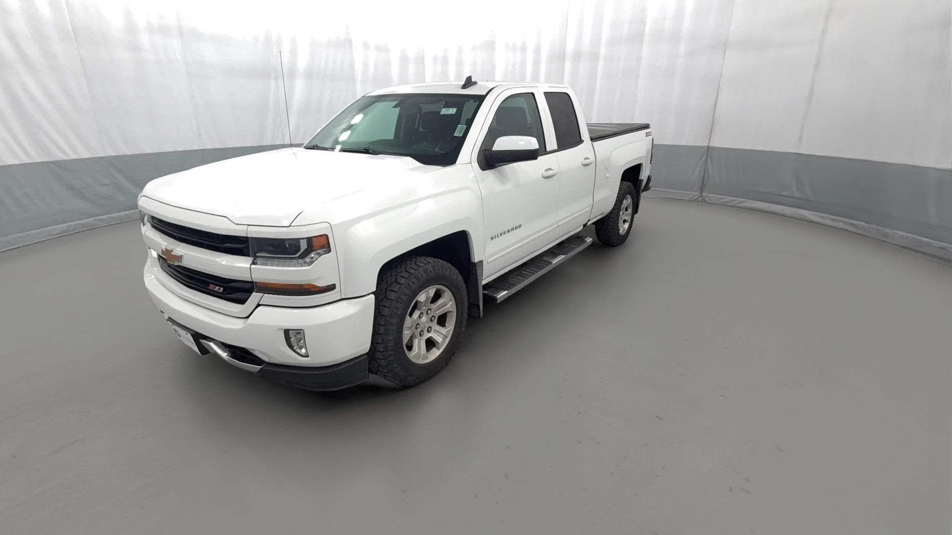 2018 Chevrolet Silverado 1500 Double Cab vehicle photo