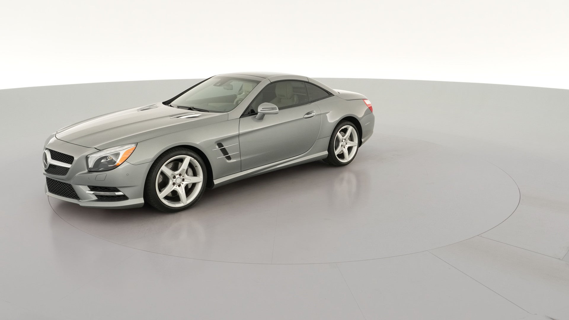 2015 Mercedes-Benz SL-Class vehicle photo