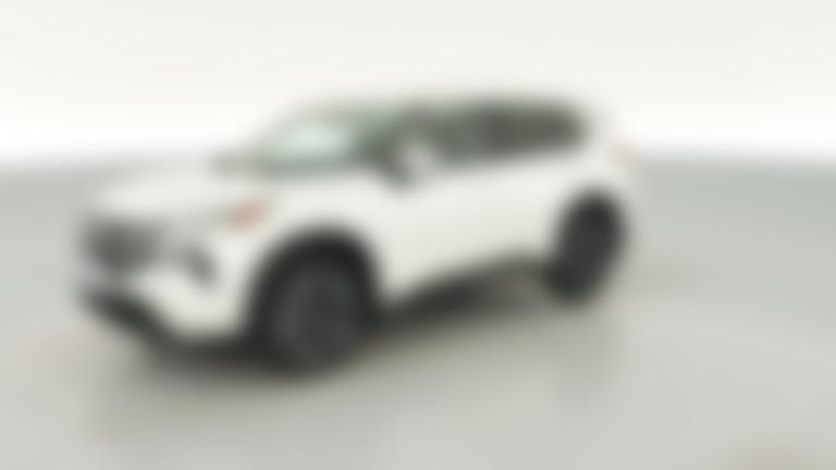 2024 Nissan Rogue vehicle photo