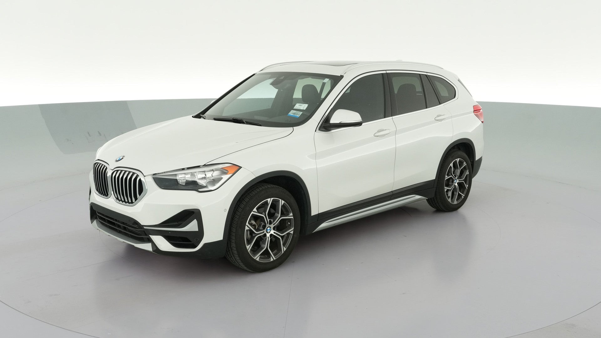 2021 BMW X1 vehicle photo