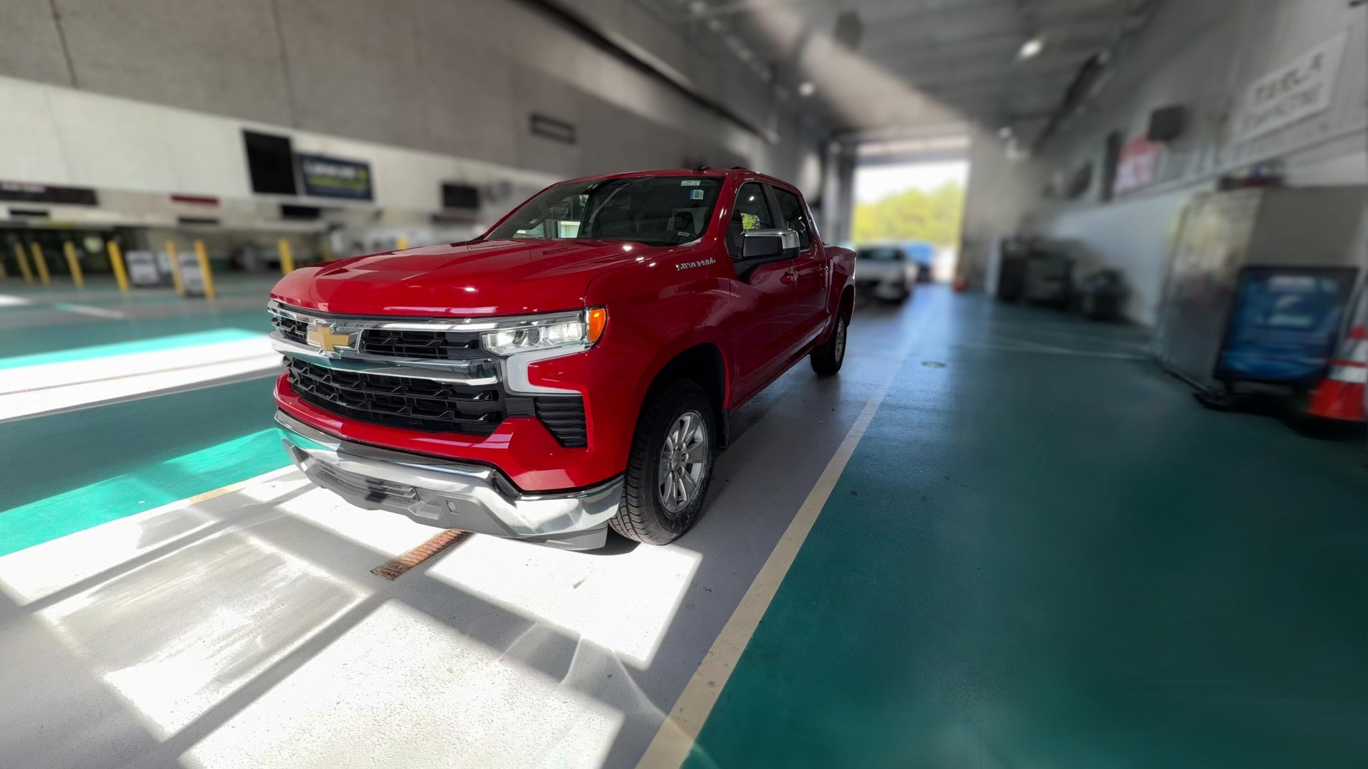 2025 Chevrolet Silverado 1500 Crew Cab vehicle photo