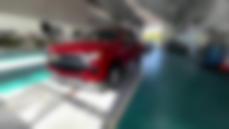 2025 Chevrolet Silverado 1500 Crew Cab vehicle photo