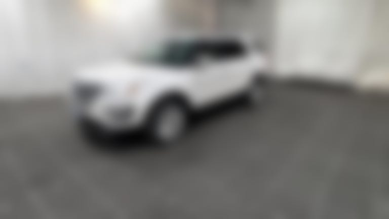 2016 Ford Explorer vehicle photo