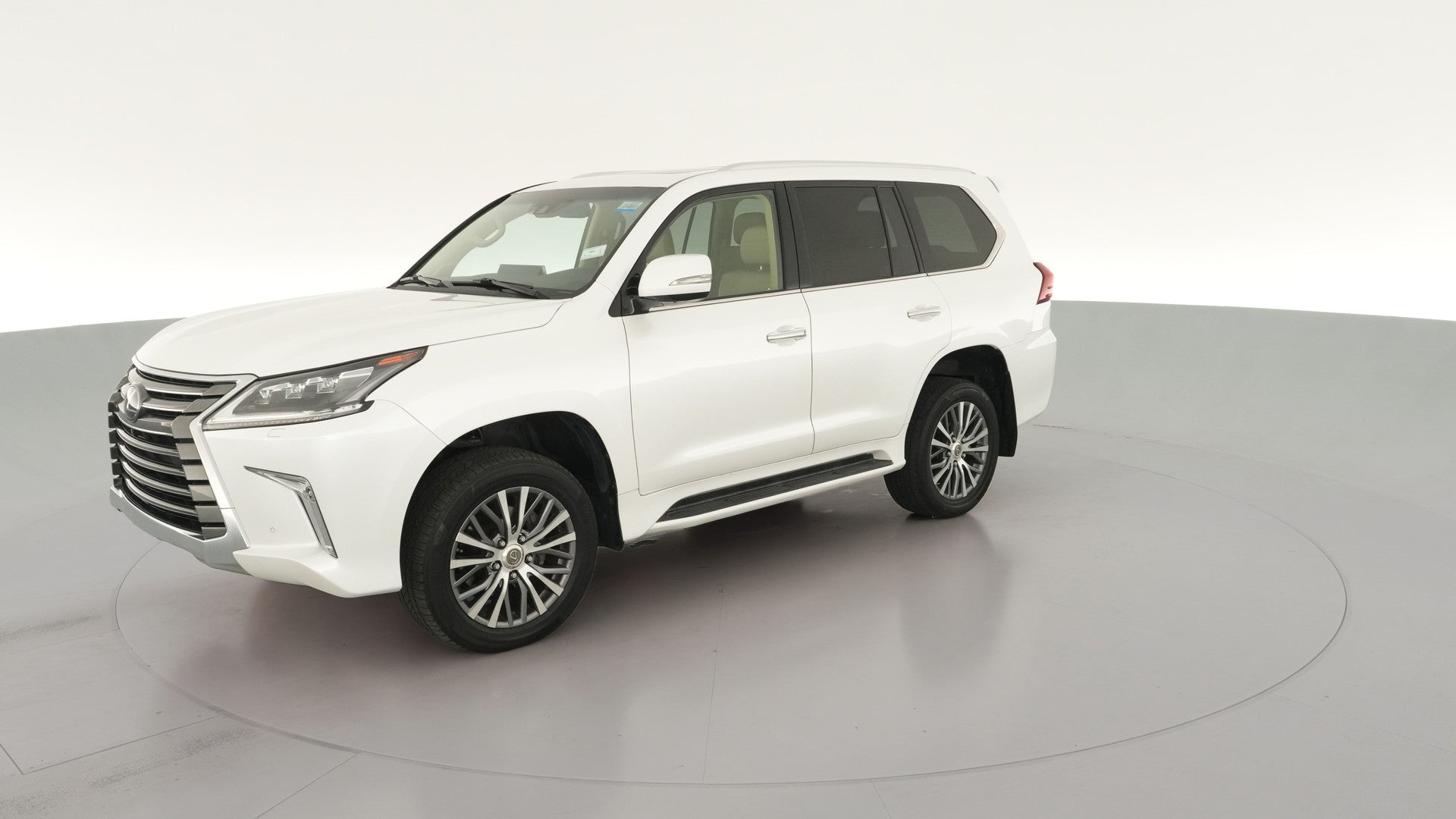 2019 Lexus LX vehicle photo