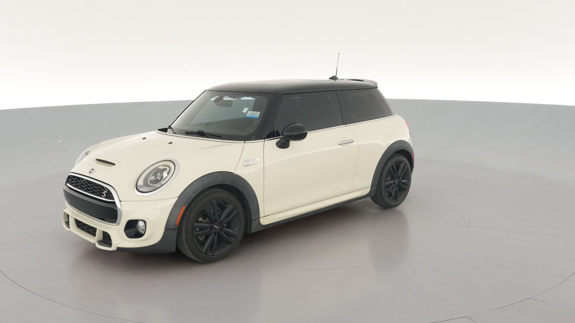 2017 MINI Hardtop 2 Door vehicle photo