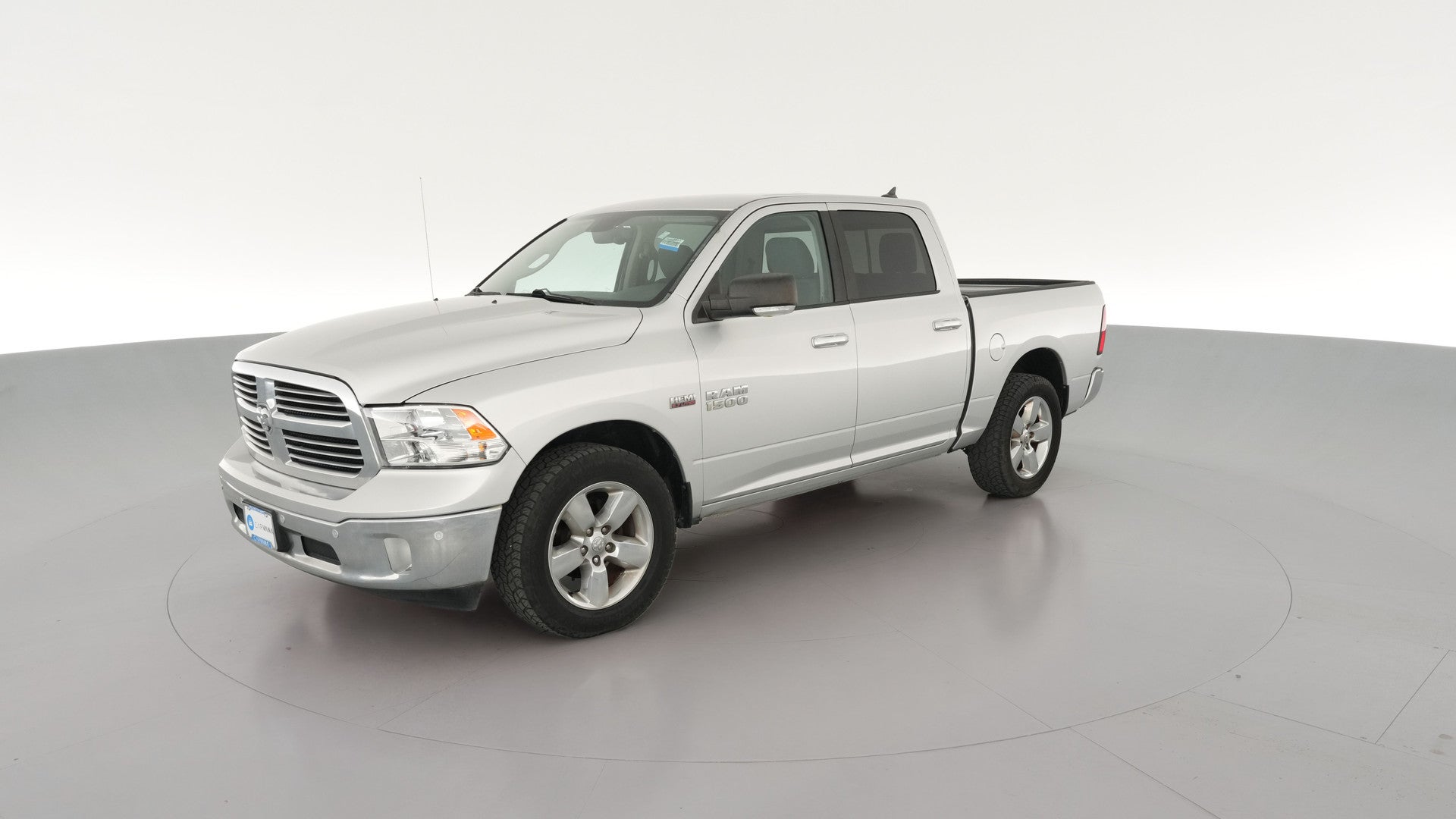 2016 Ram 1500 Crew Cab vehicle photo